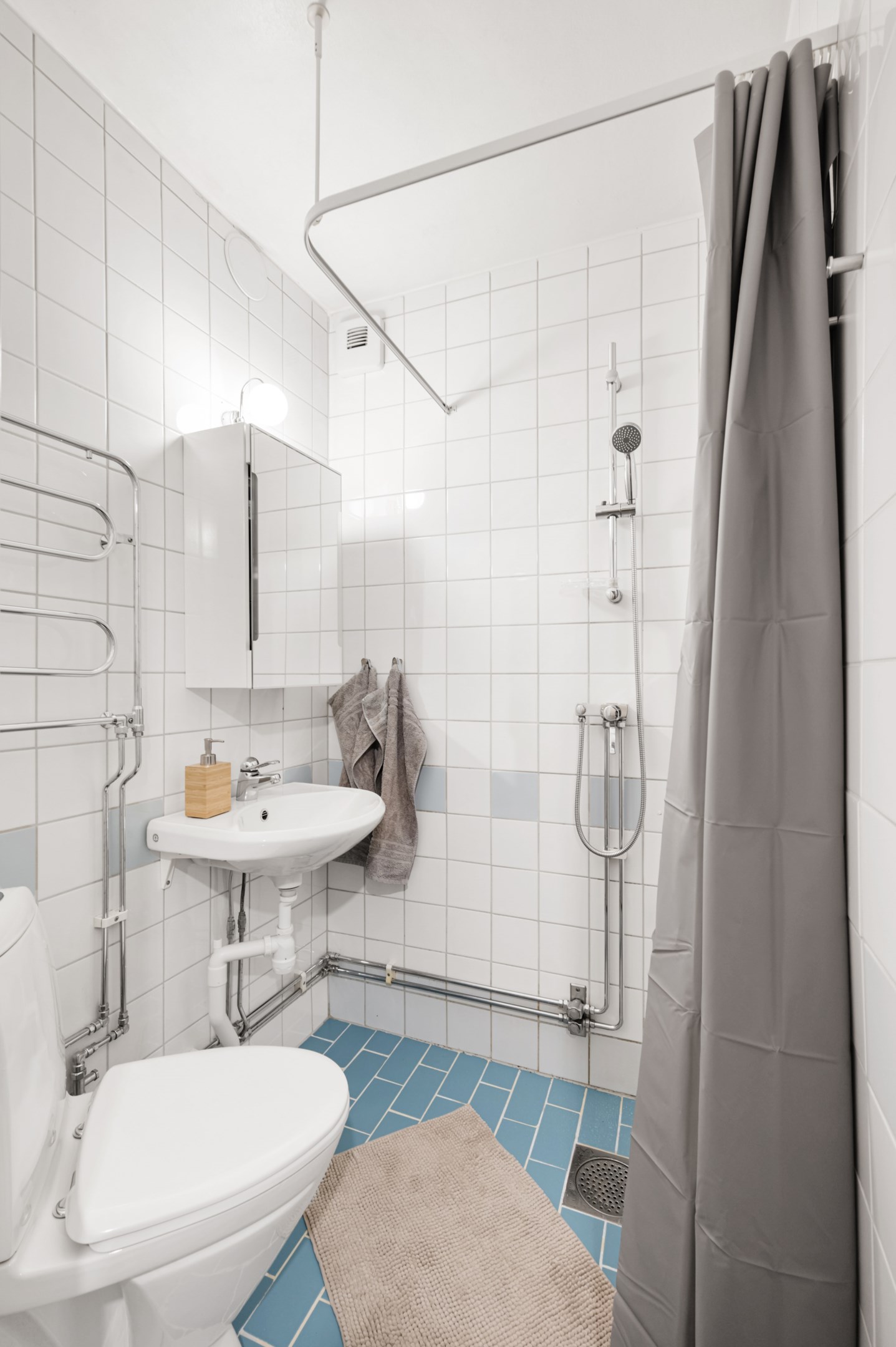 Bostadsbild från Råsundavägen 134, Till salu i Råsunda, Solna