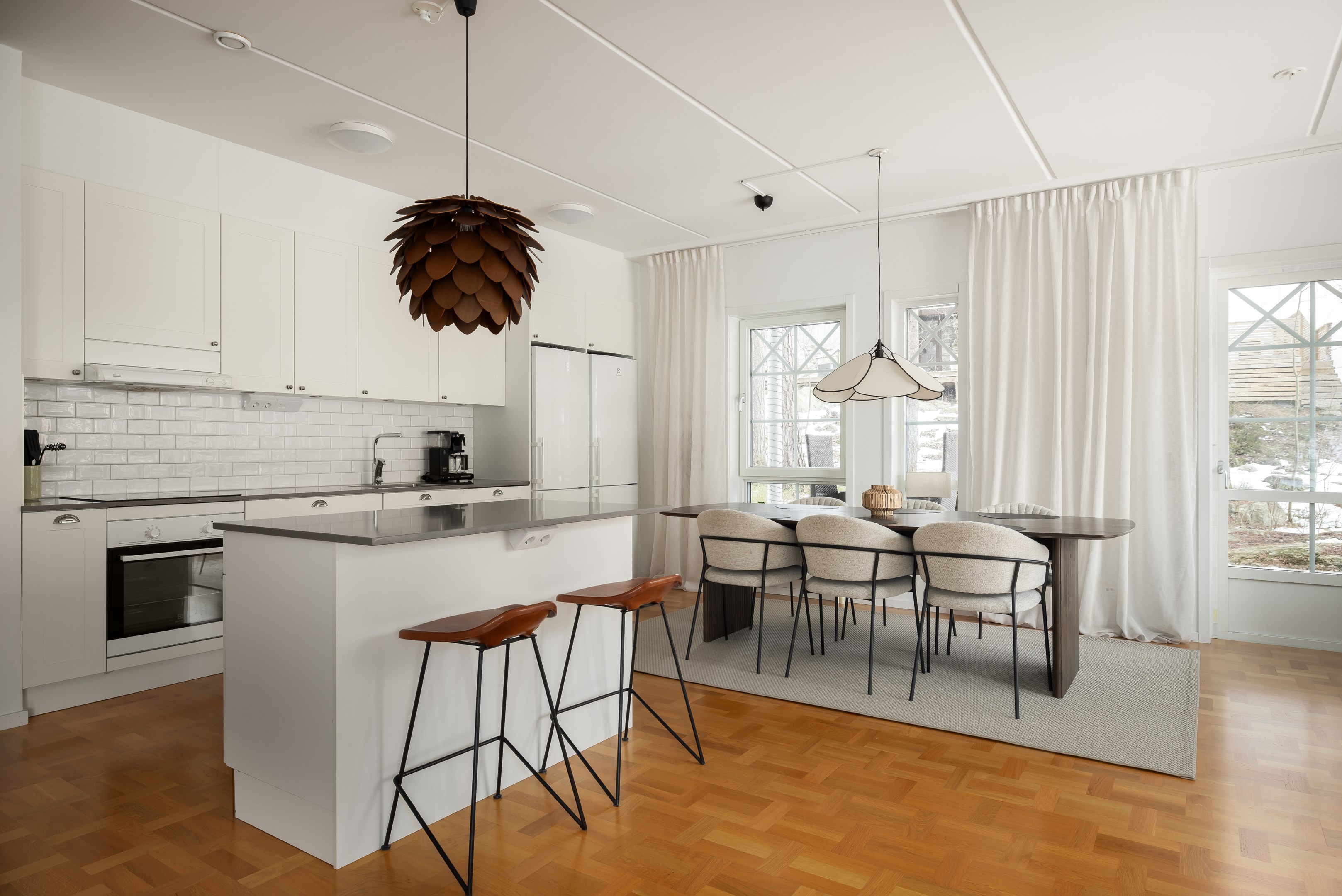 Bostadsbild från Tollarevägen 4, Såld i Tollare, Nacka