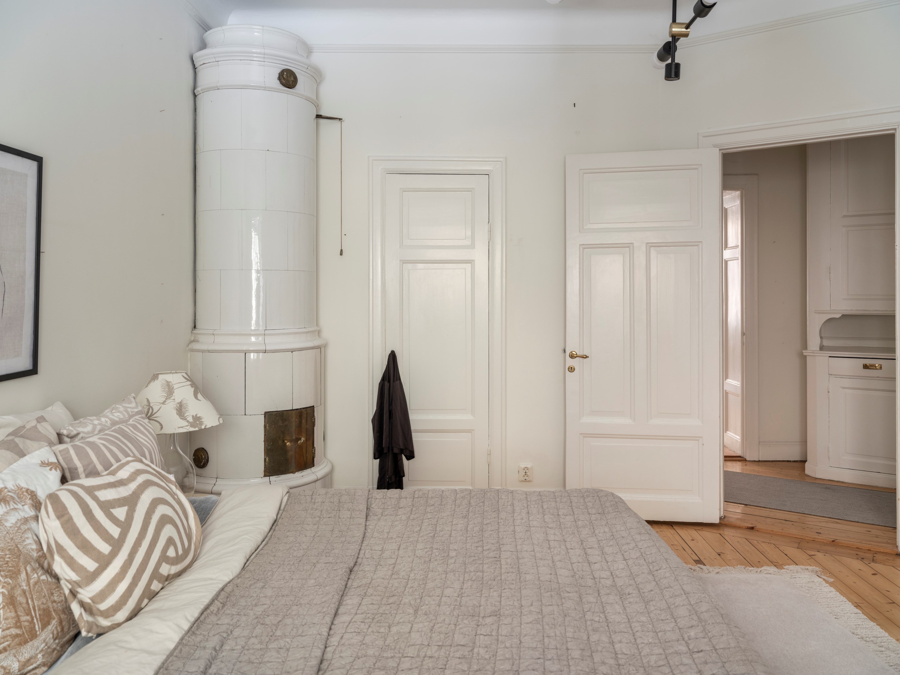 Bostadsbild från Tomtebogatan 23, 1tr, Såld i Vasastan - Birkastan, Stockholm