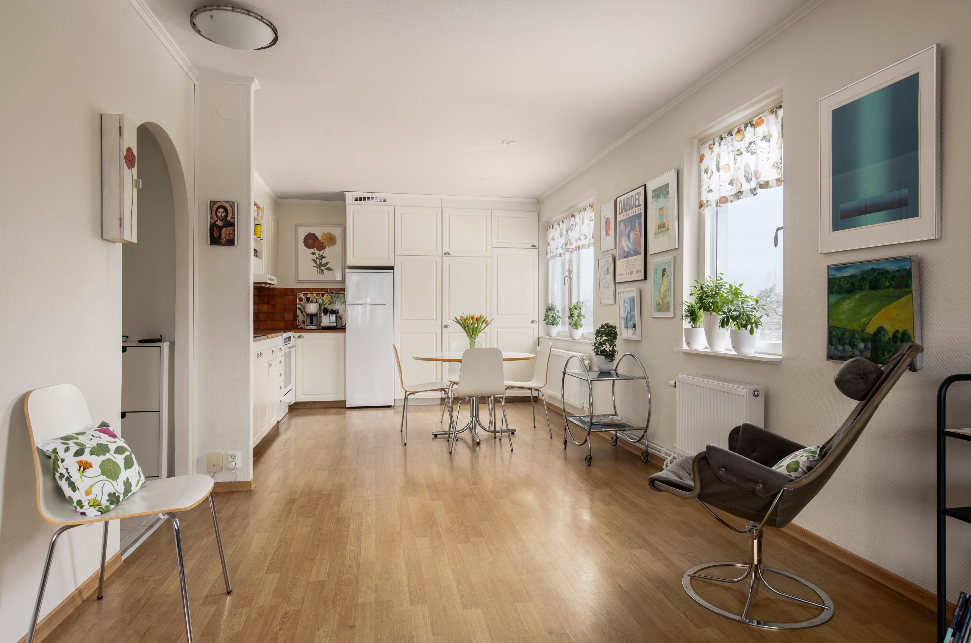 Bostadsbild från Ljuskärrsvägen 101, Kommande i Ljuskärrsberget - Saltsjöbaden, Nacka