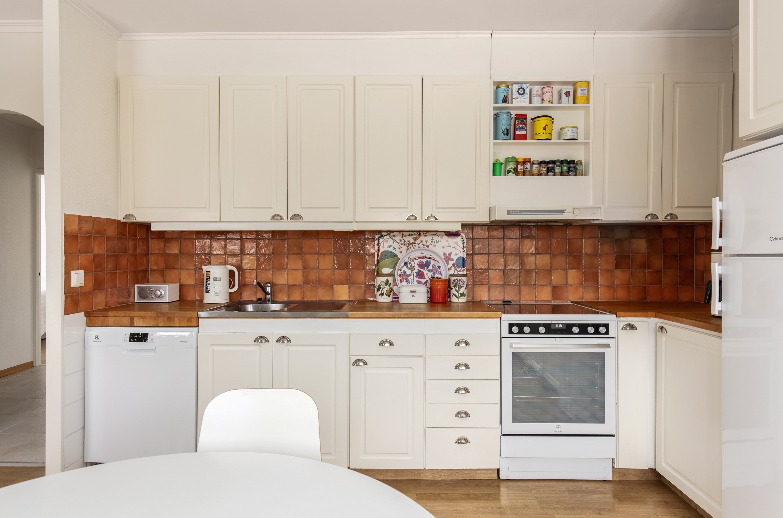 Bostadsbild från Ljuskärrsvägen 101, Kommande i Ljuskärrsberget - Saltsjöbaden, Nacka