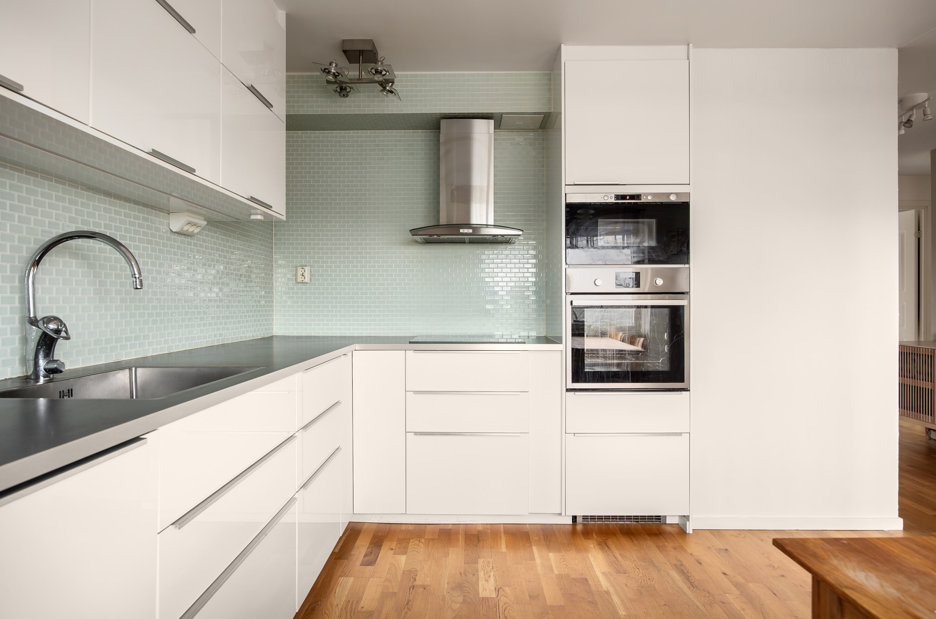 Bostadsbild från Skogalundsklippan 22, Till salu i Skogalund, Nacka