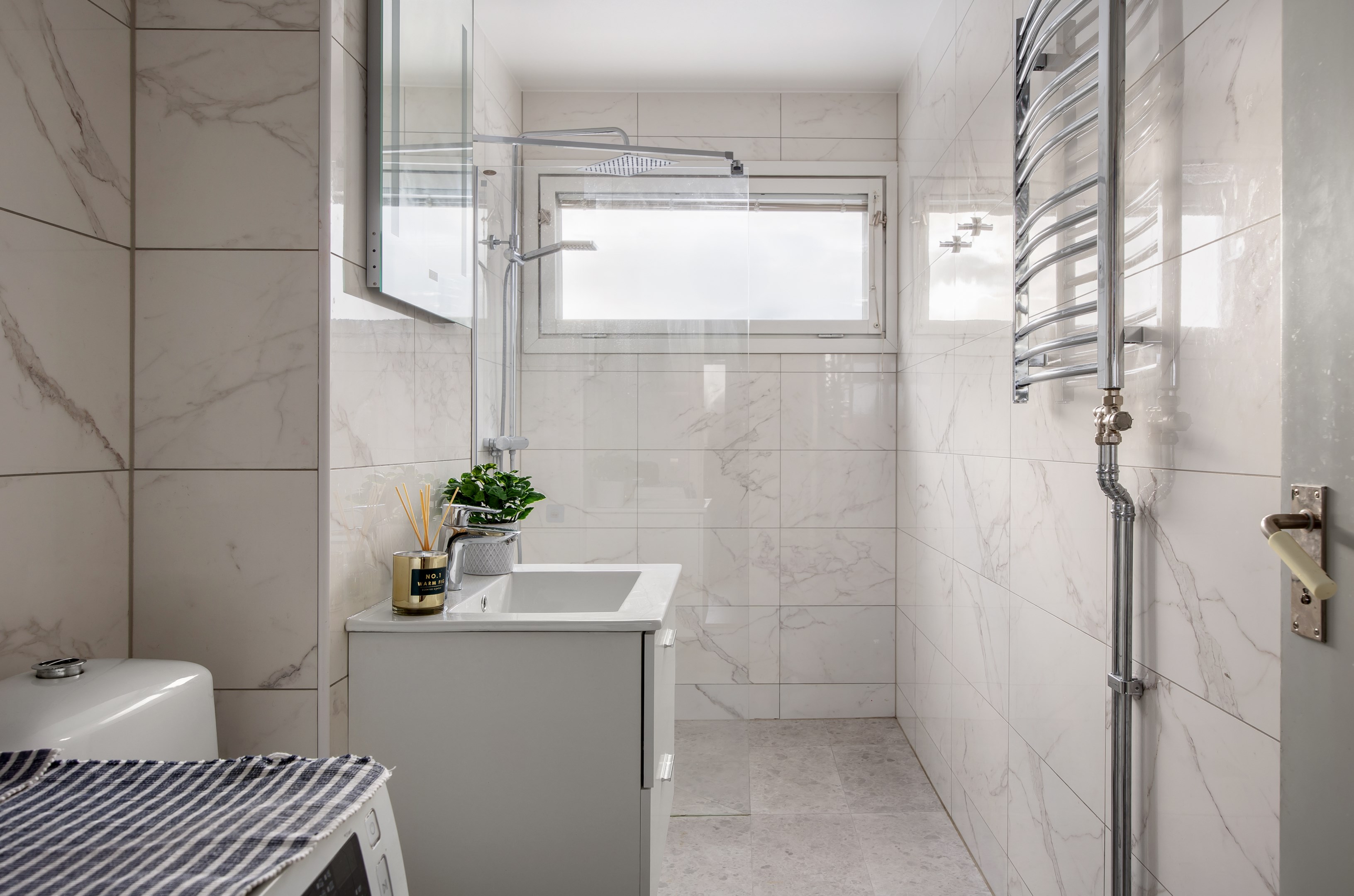 Bostadsbild från Ljuskärrsvägen 62, Till salu i Ljuskärrsberget - Saltsjöbaden, Nacka