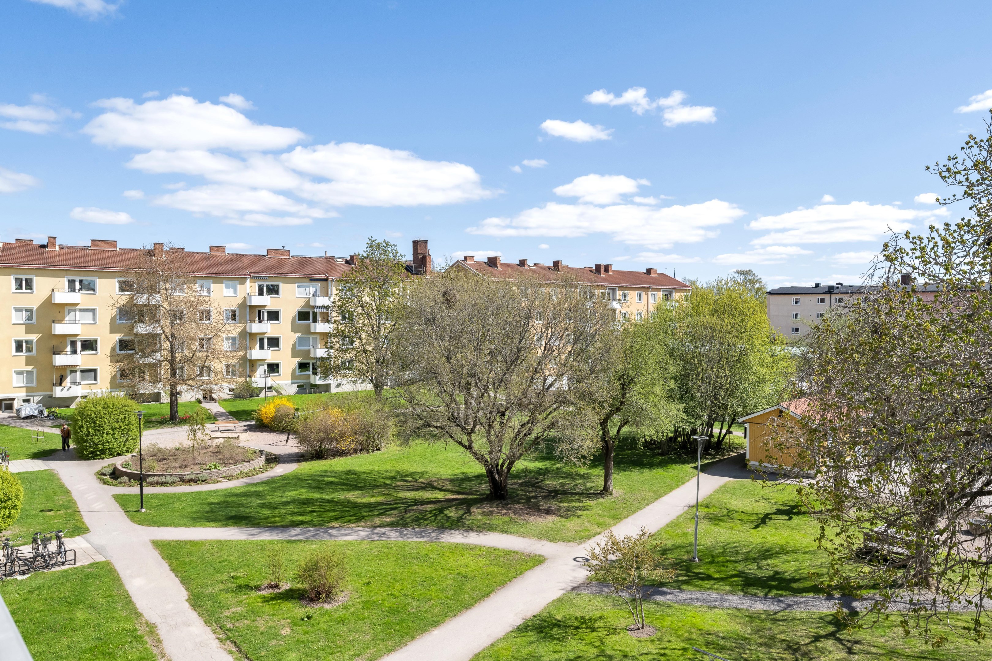 Bostadsbild från Hällbygatan 32B, Till salu i Luthagen, Uppsala