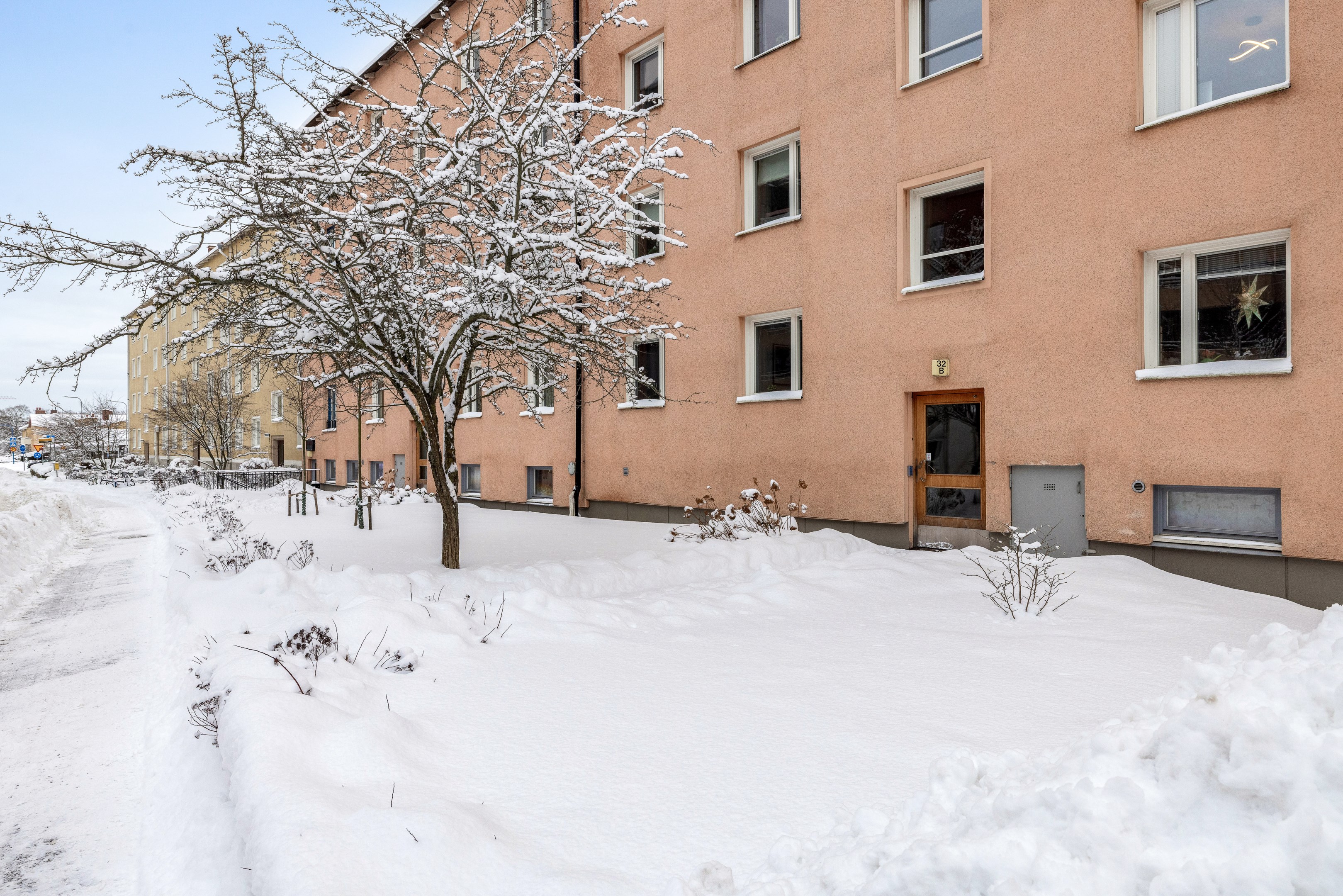 Bostadsbild från Hällbygatan 32B, Till salu i Luthagen, Uppsala