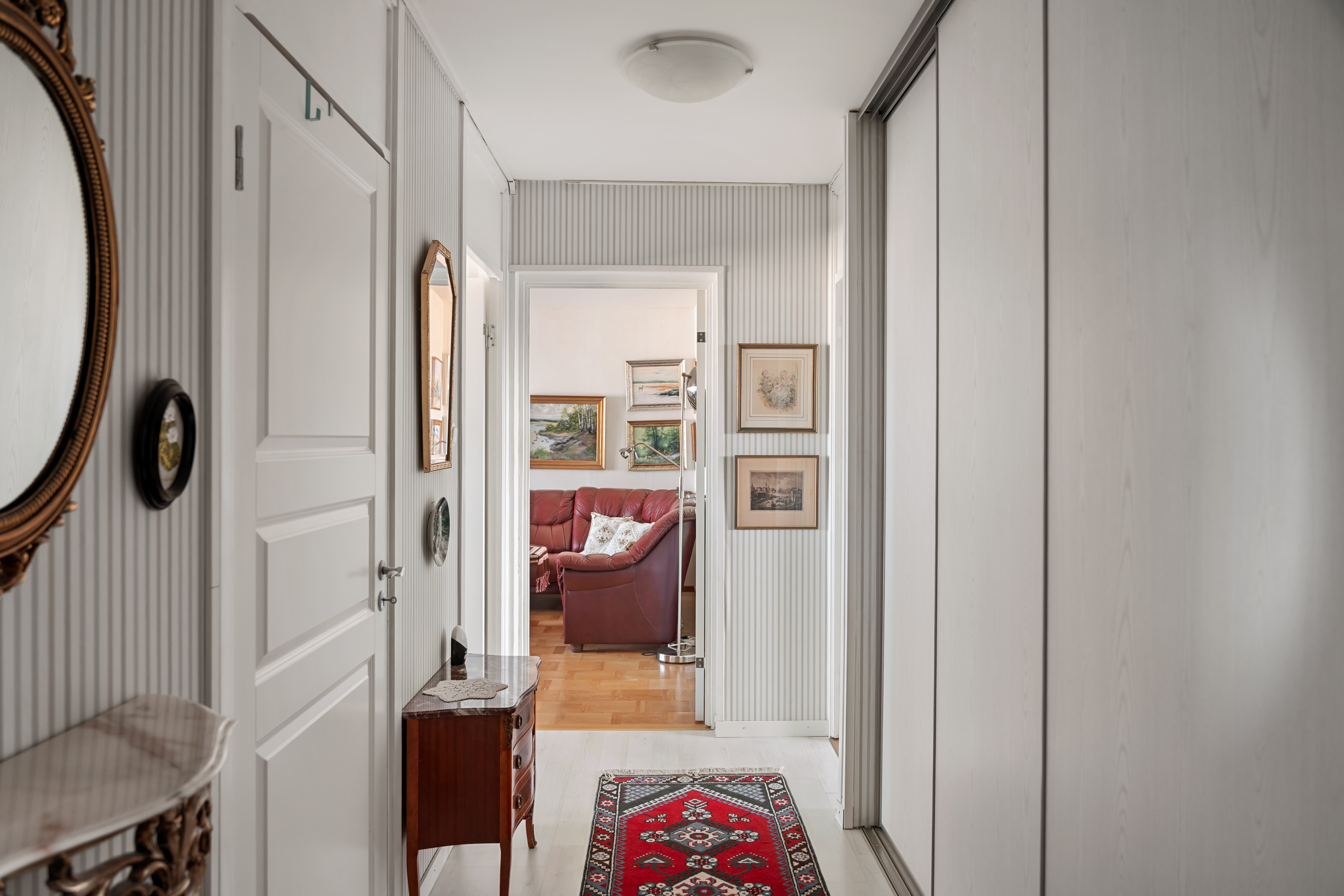 Bostadsbild från Henriksdalsringen 39, Såld i Henriksdalsberget, Nacka