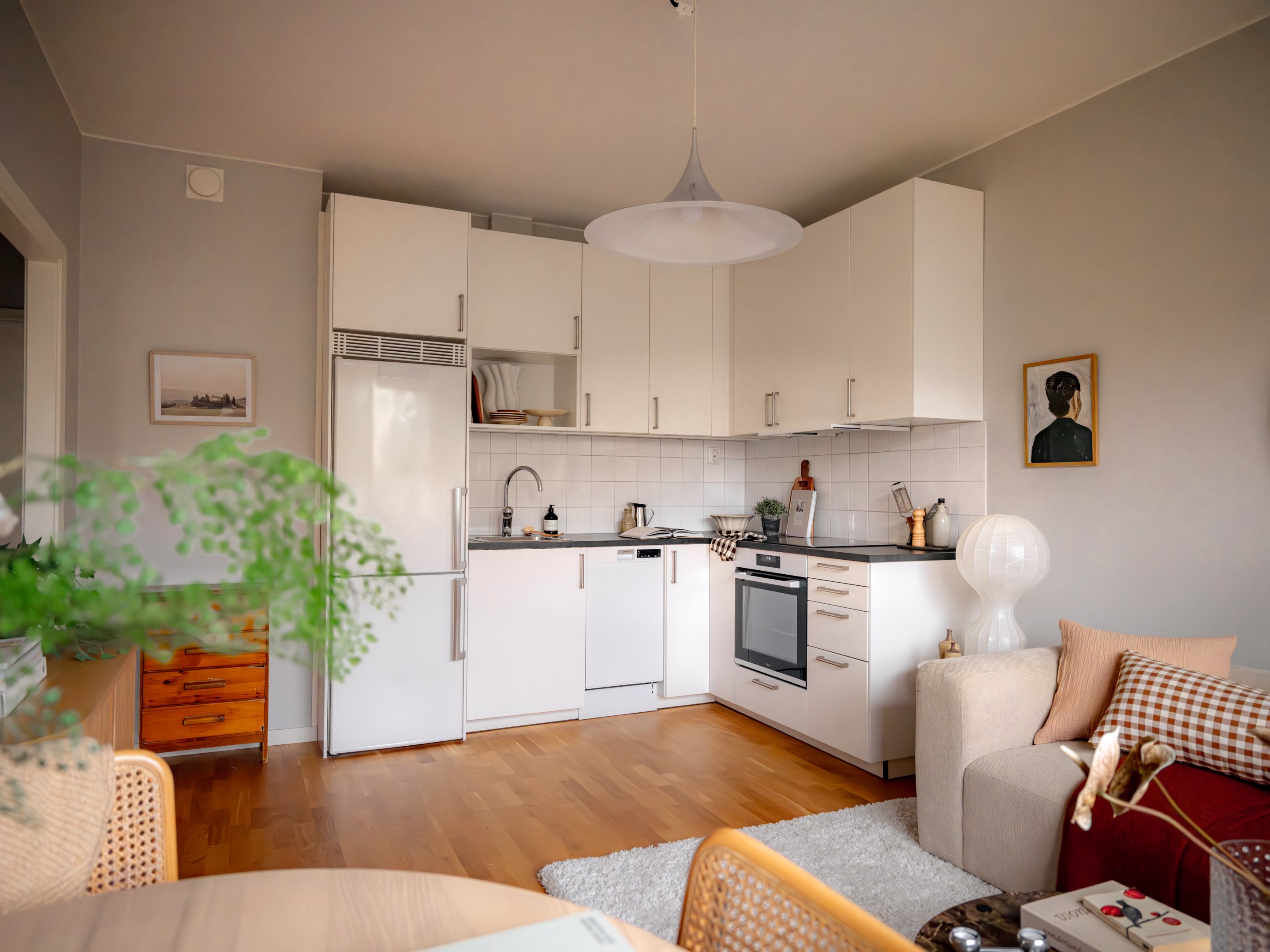 Bostadsbild från Fastlagsvägen 17, 3tr, Till salu i Midsommarkransen, Stockholm