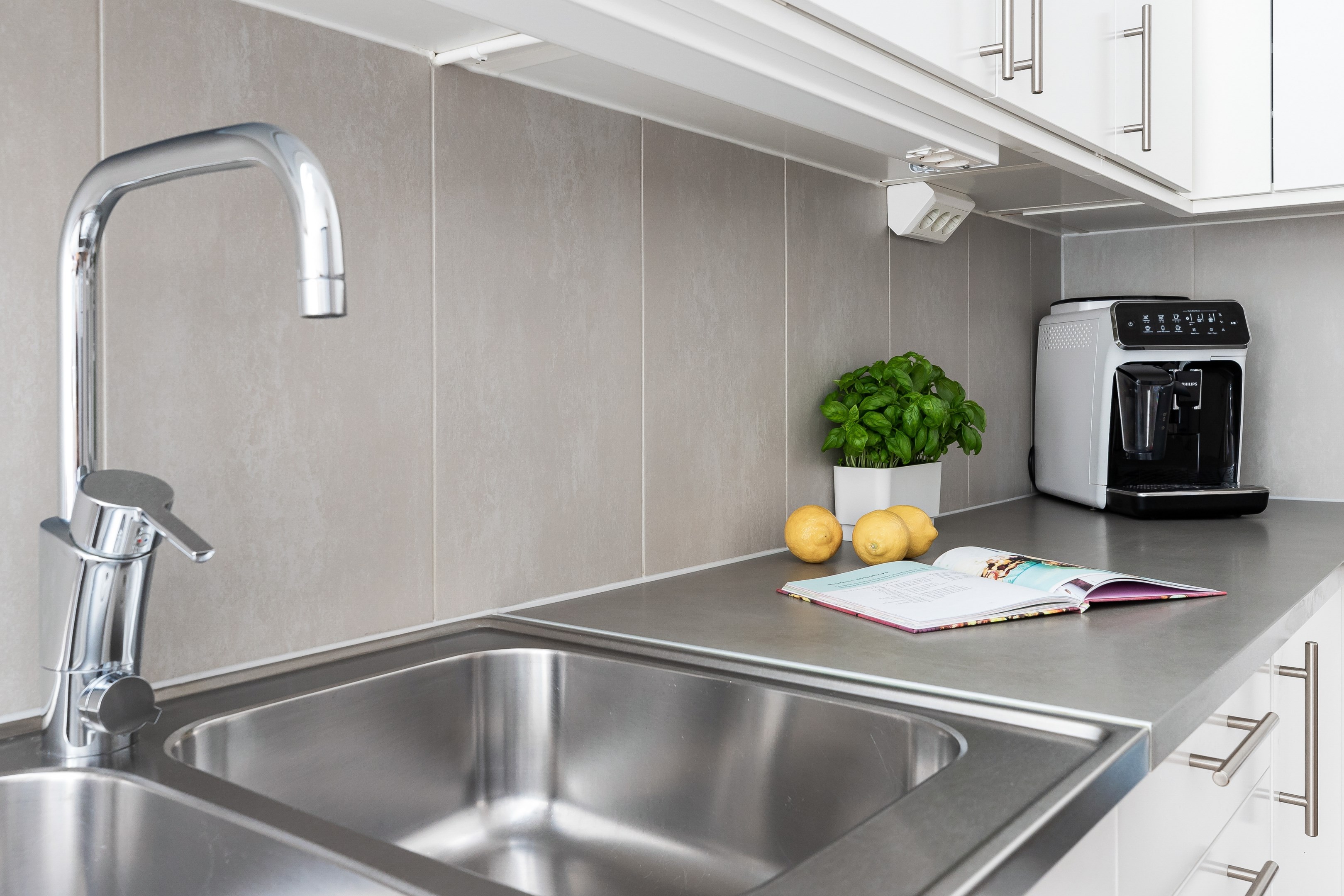 Bostadsbild från Fridensborgsvägen 153, Till salu i Järvastaden, Solna