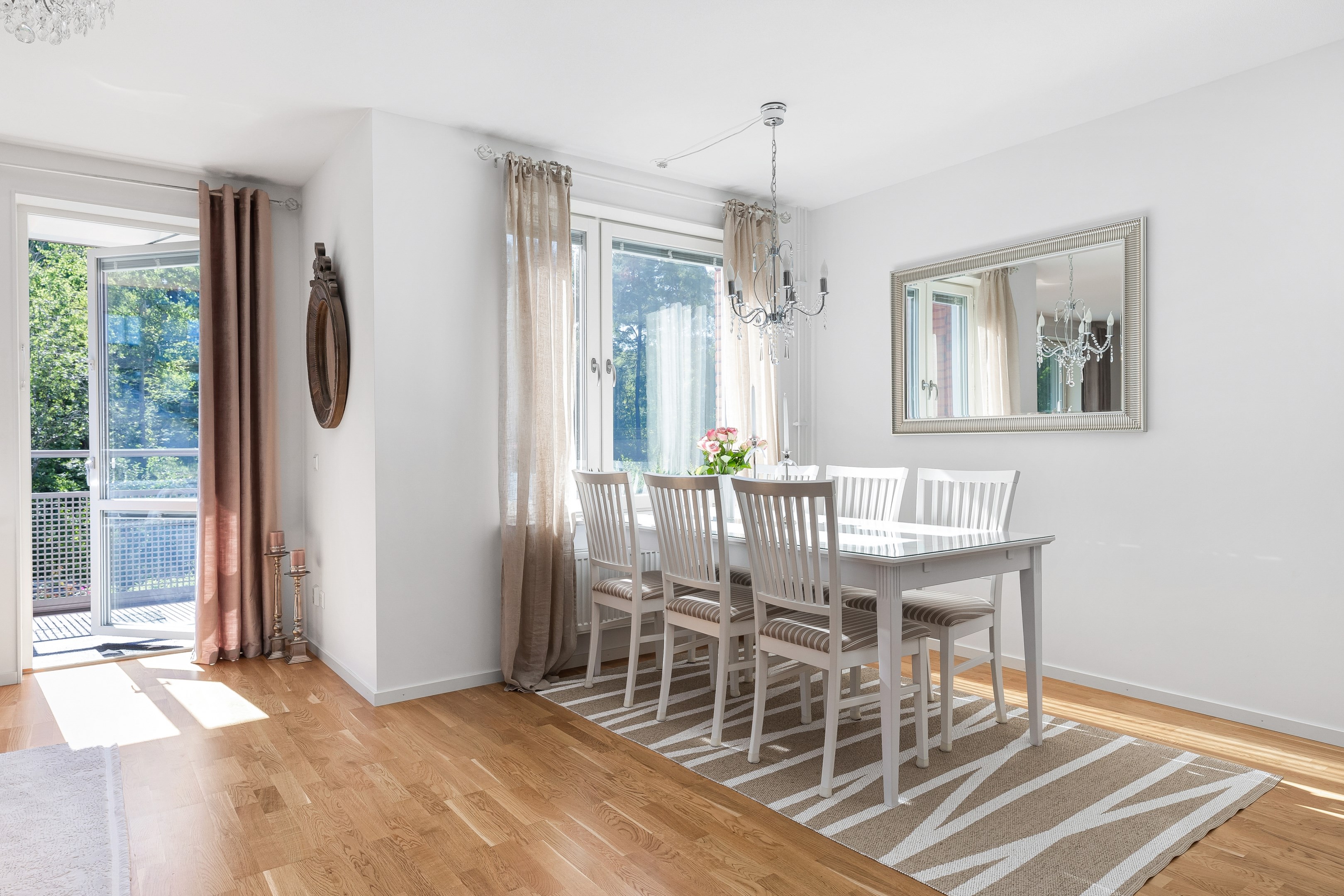 Bostadsbild från Fridensborgsvägen 153, Till salu i Järvastaden, Solna