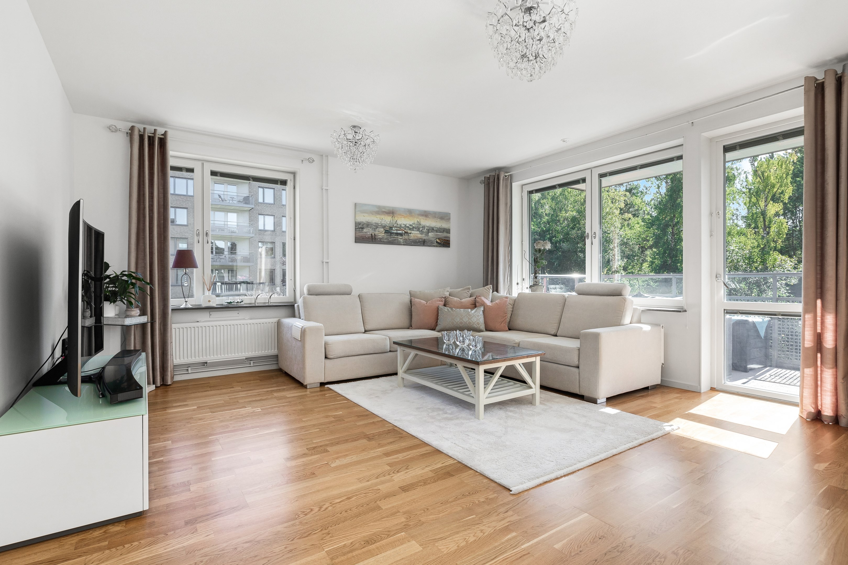 Bostadsbild från Fridensborgsvägen 153, Till salu i Järvastaden, Solna