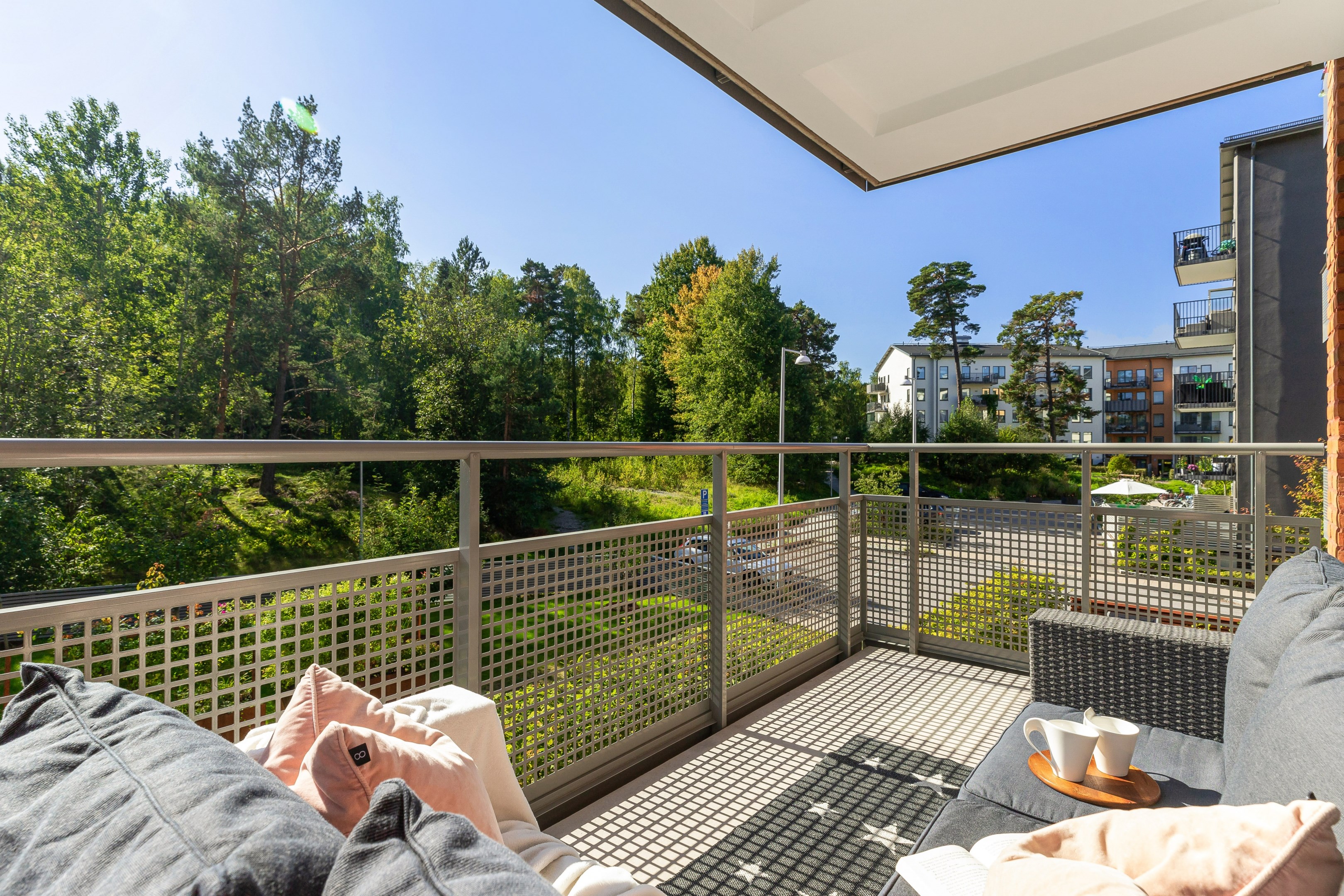 Bostadsbild från Fridensborgsvägen 153, Till salu i Järvastaden, Solna