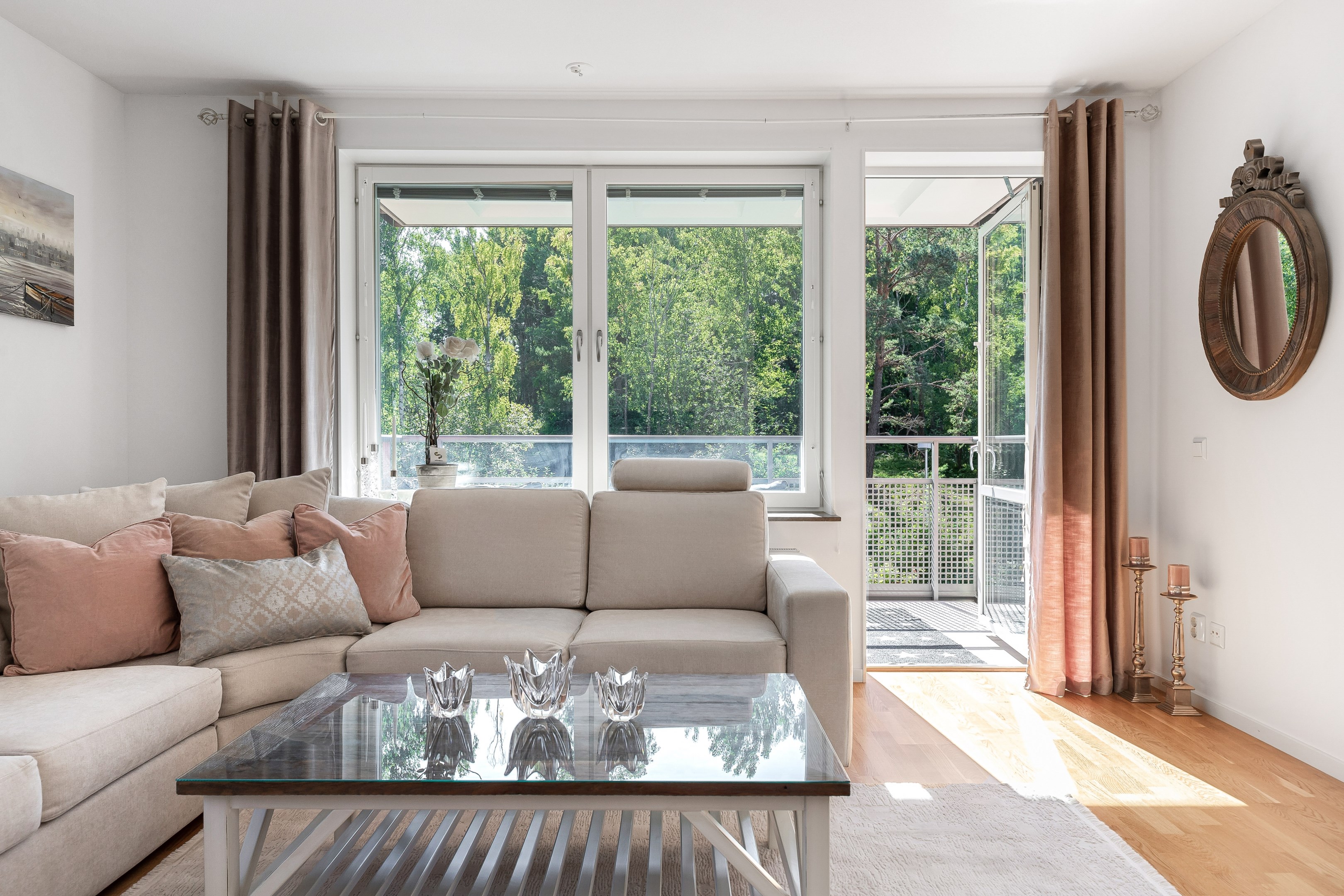 Bostadsbild från Fridensborgsvägen 153, Till salu i Järvastaden, Solna