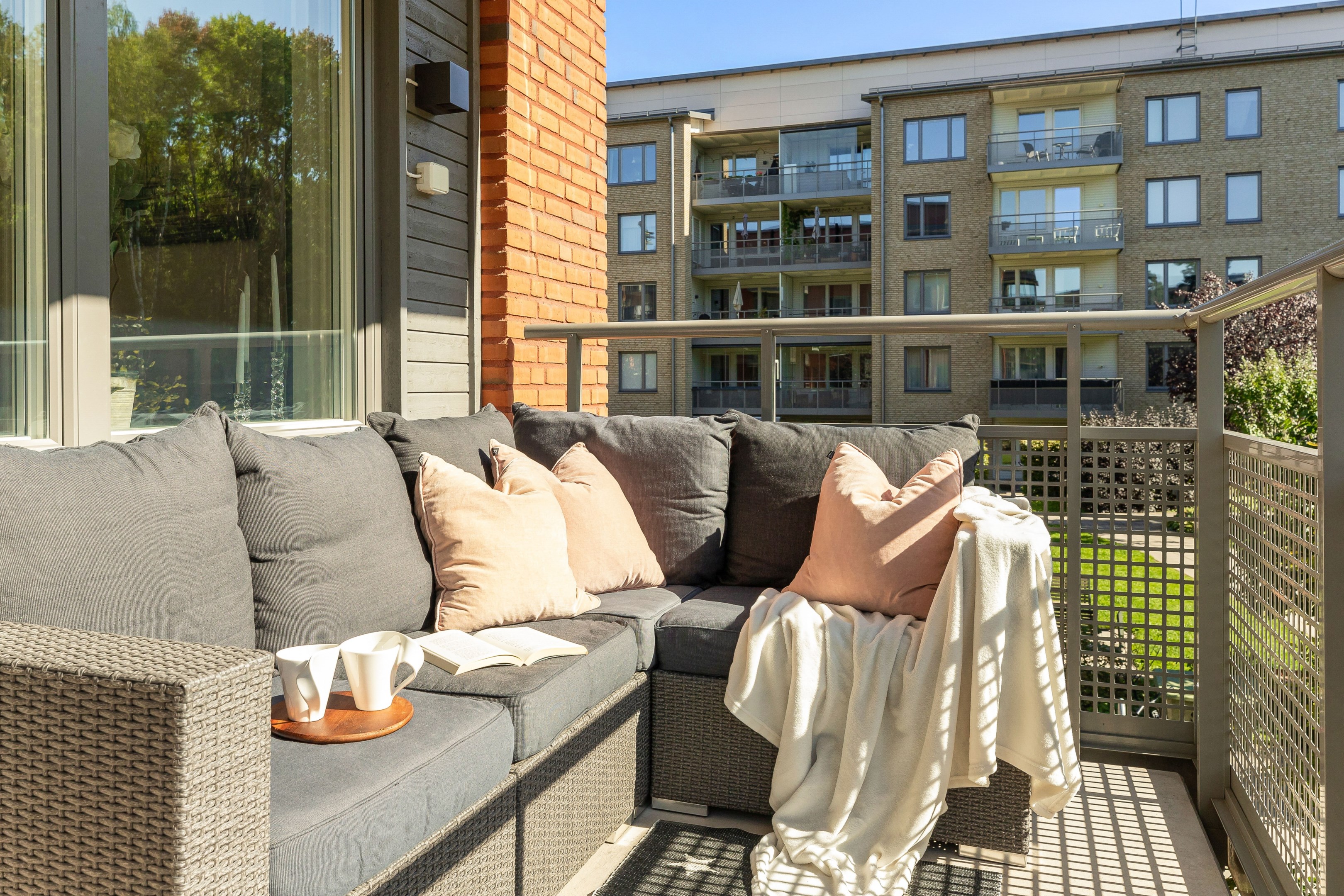 Bostadsbild från Fridensborgsvägen 153, Till salu i Järvastaden, Solna