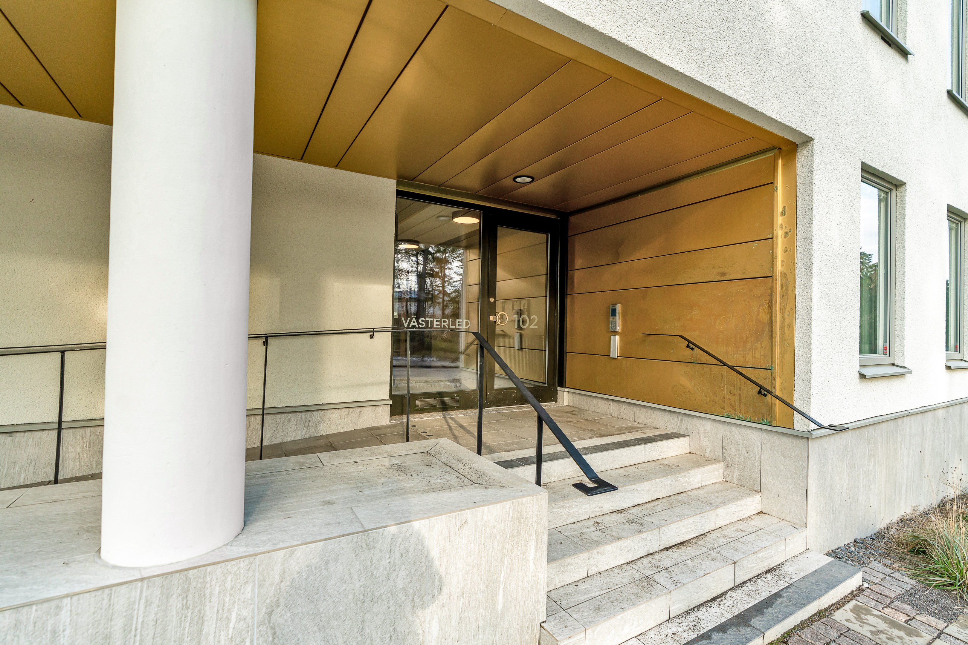 Bostadsbild från Västerled 102, Till salu i Bromma - Stora Mossen/Abrahamsberg, Stockholm