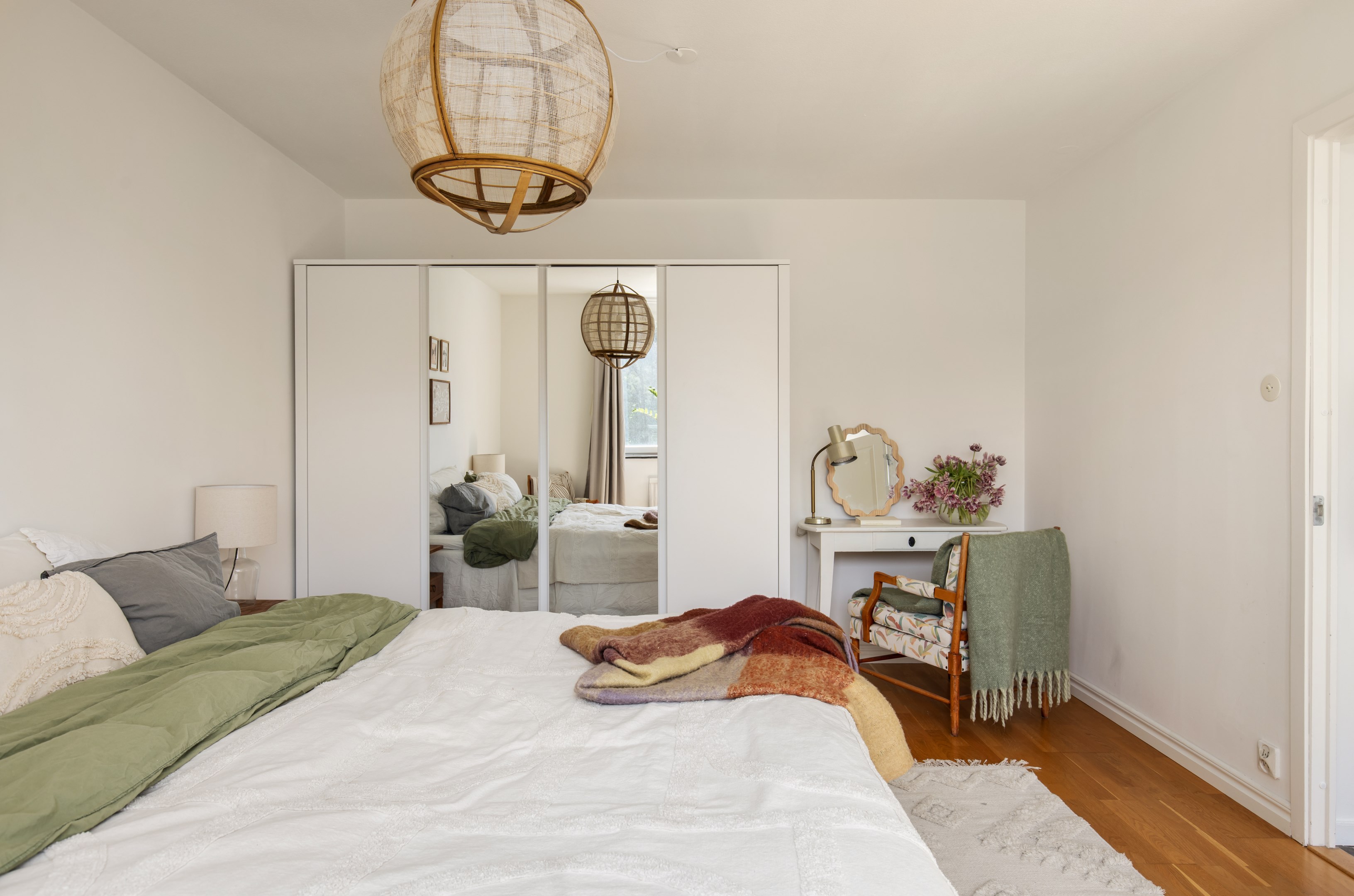 Bostadsbild från Henriksdalsringen 25, Till salu i Henriksdalsberget, Nacka