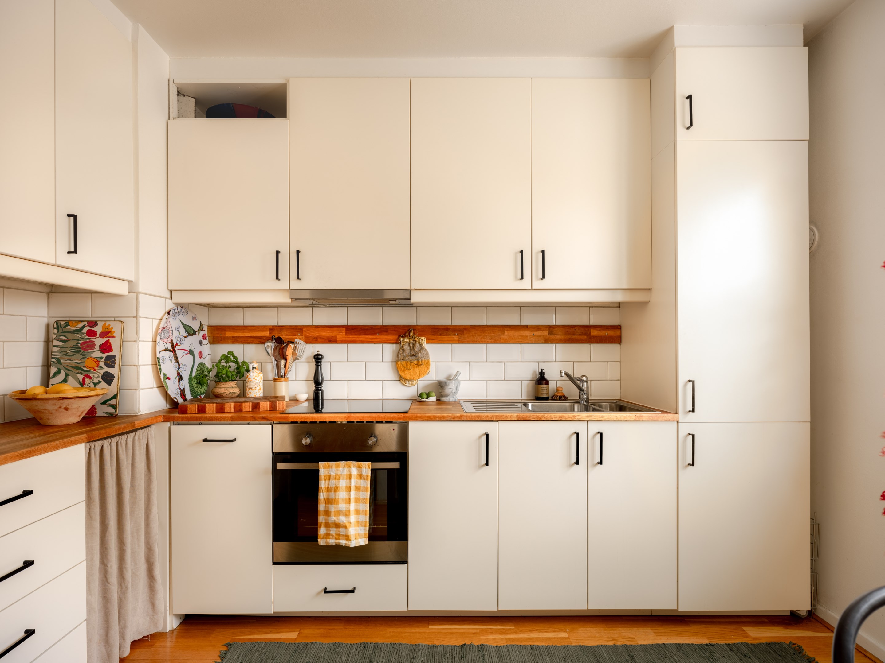 Bostadsbild från Inteckningsvägen 33, Till salu i Hägerstensåsen, Stockholm