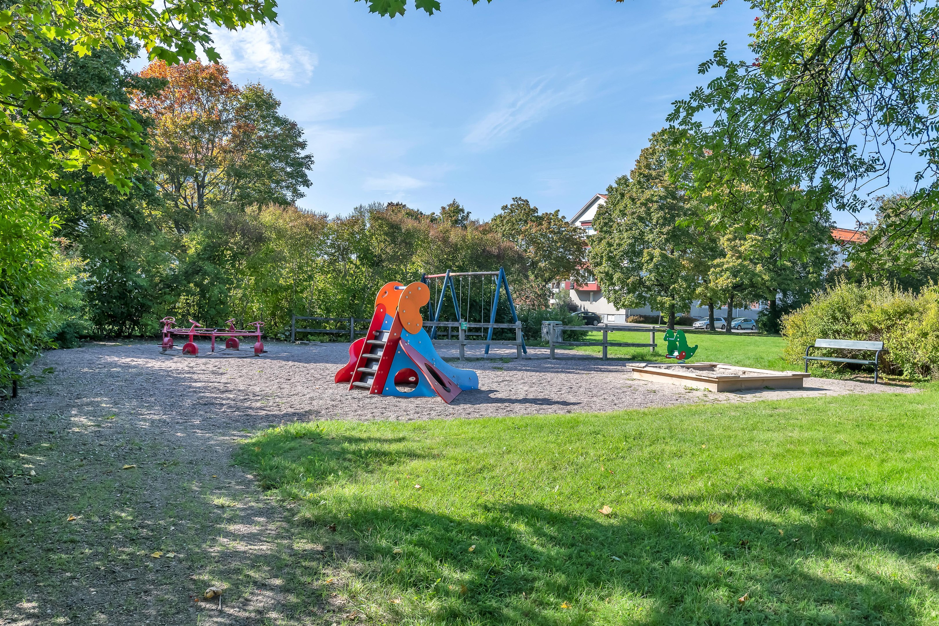 Bostadsbild från Apelgatan 4, Till salu i Salabacke, Uppsala