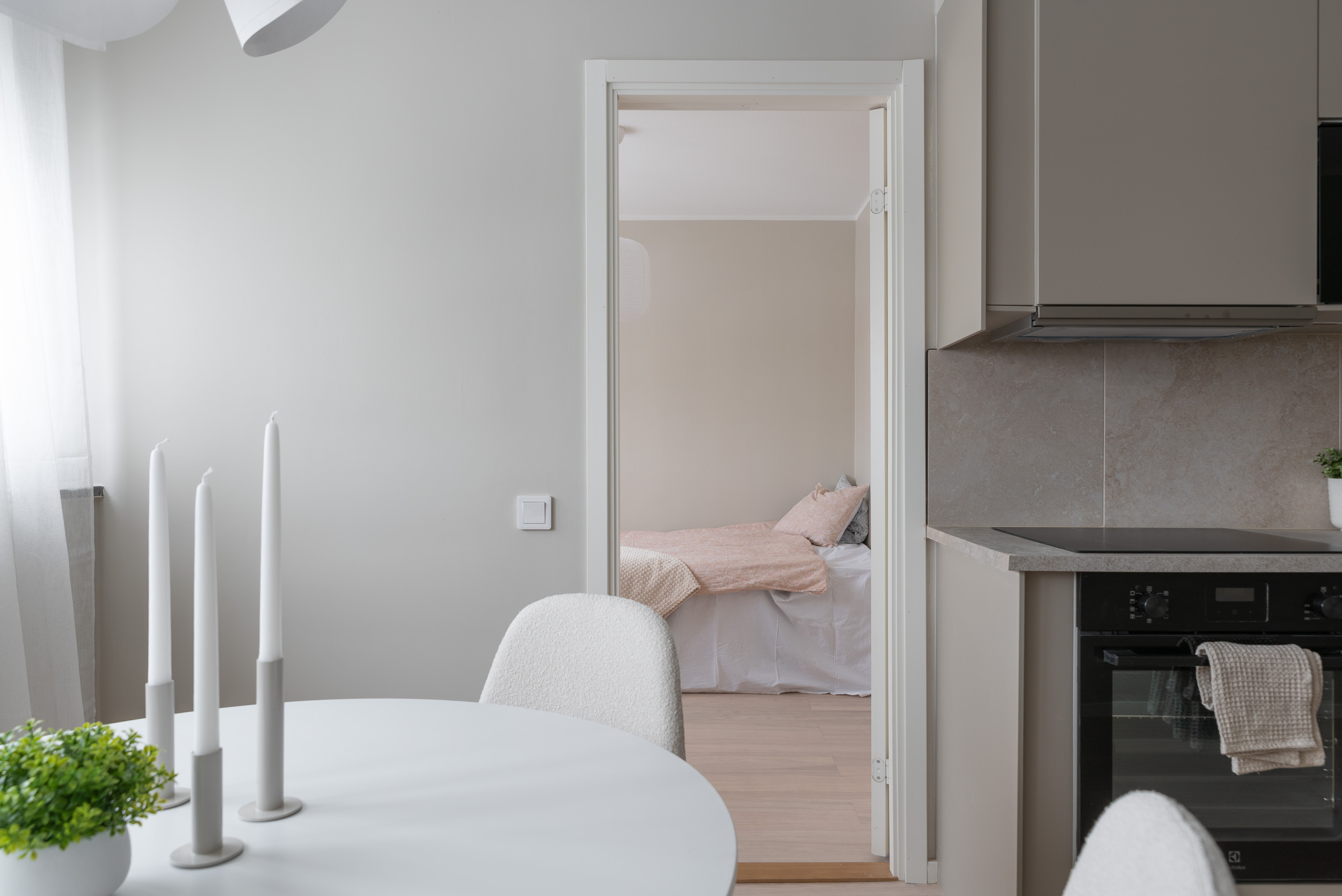 Bostadsbild från Skjutbanegatan 5A, Till salu i Haga, Västerås