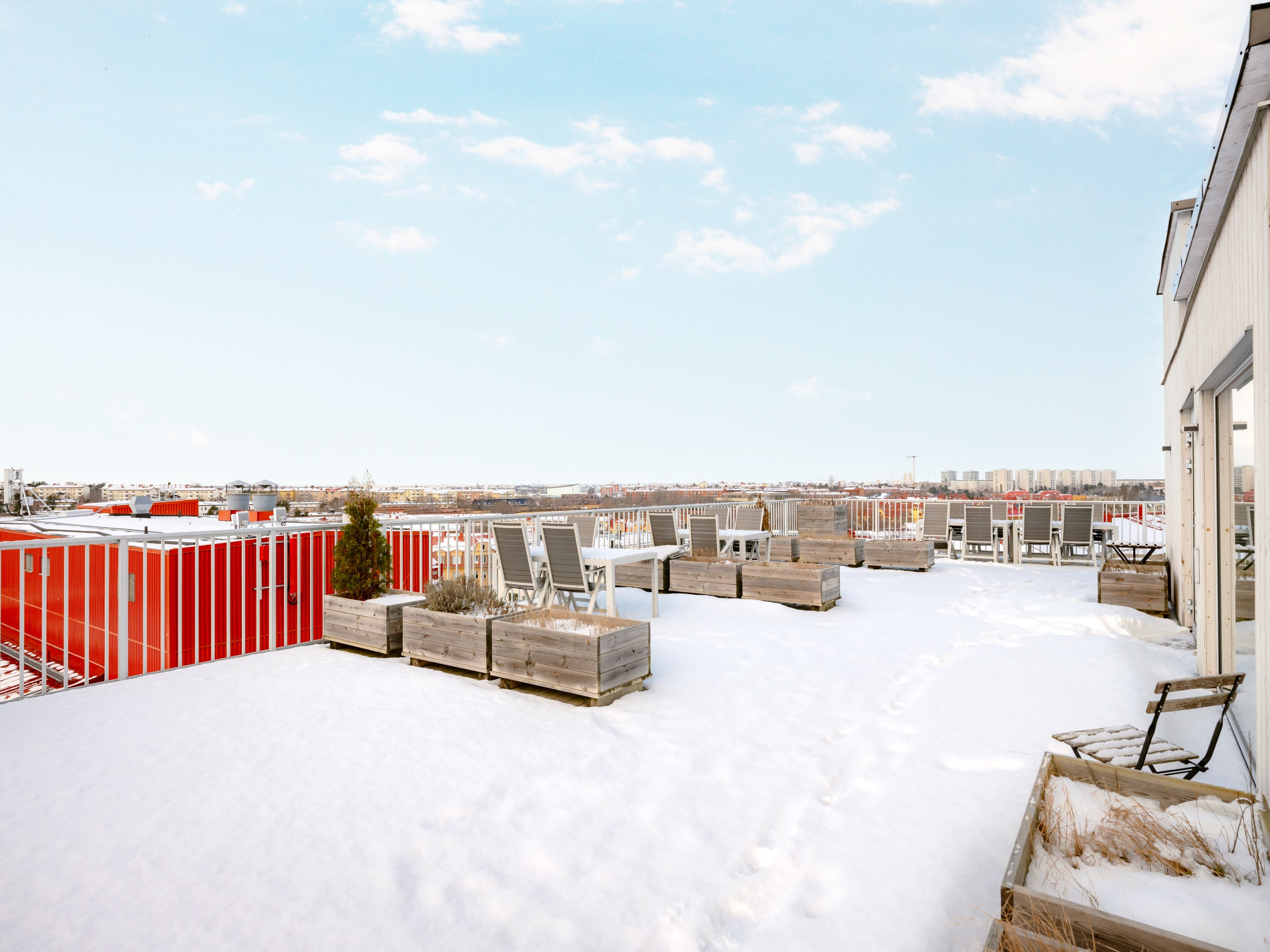 Bostadsbild från Radiusbacken 49, Till salu i Midsommarkransen Telefonplan, Stockholm