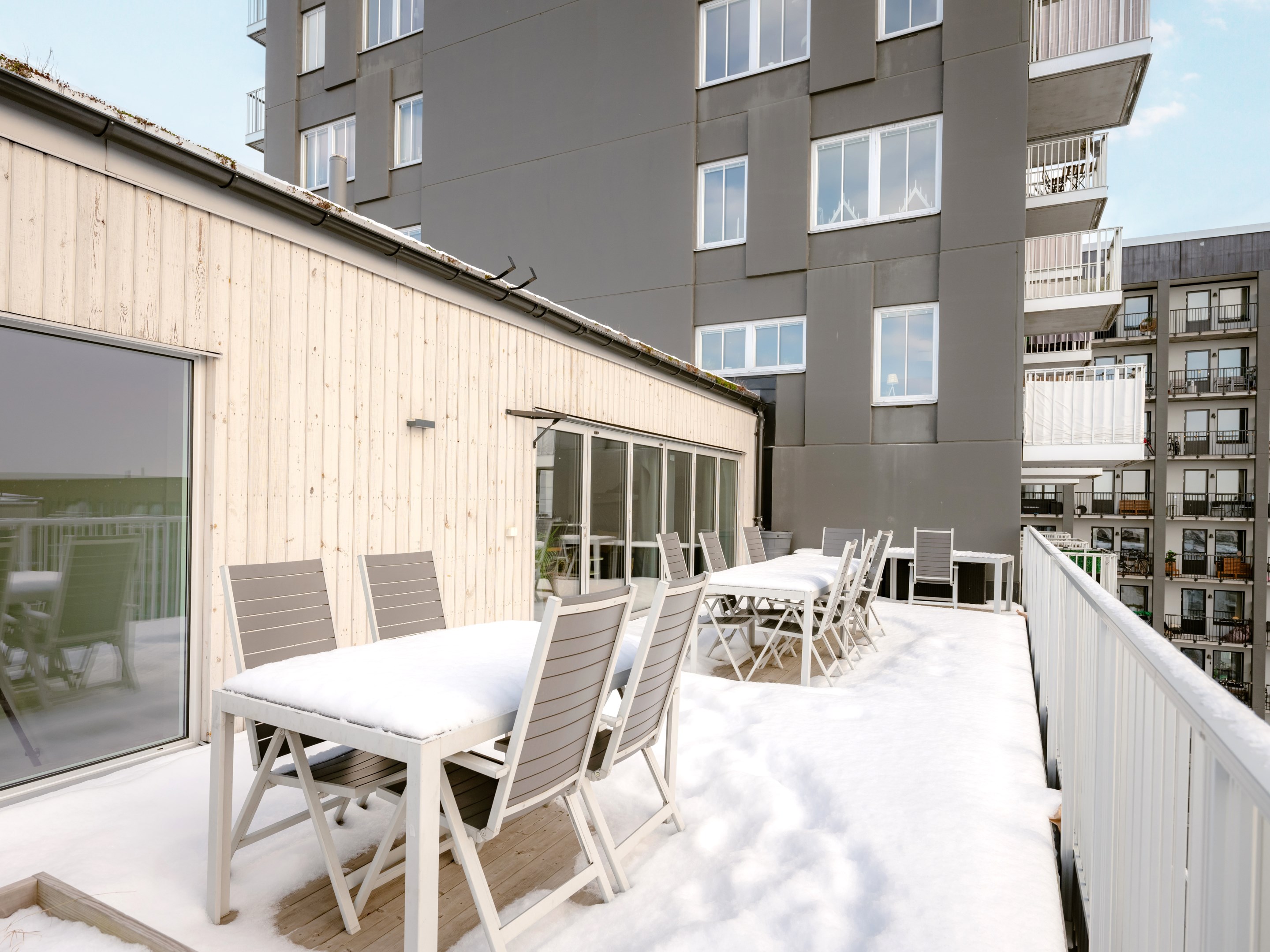 Bostadsbild från Radiusbacken 49, Till salu i Midsommarkransen Telefonplan, Stockholm