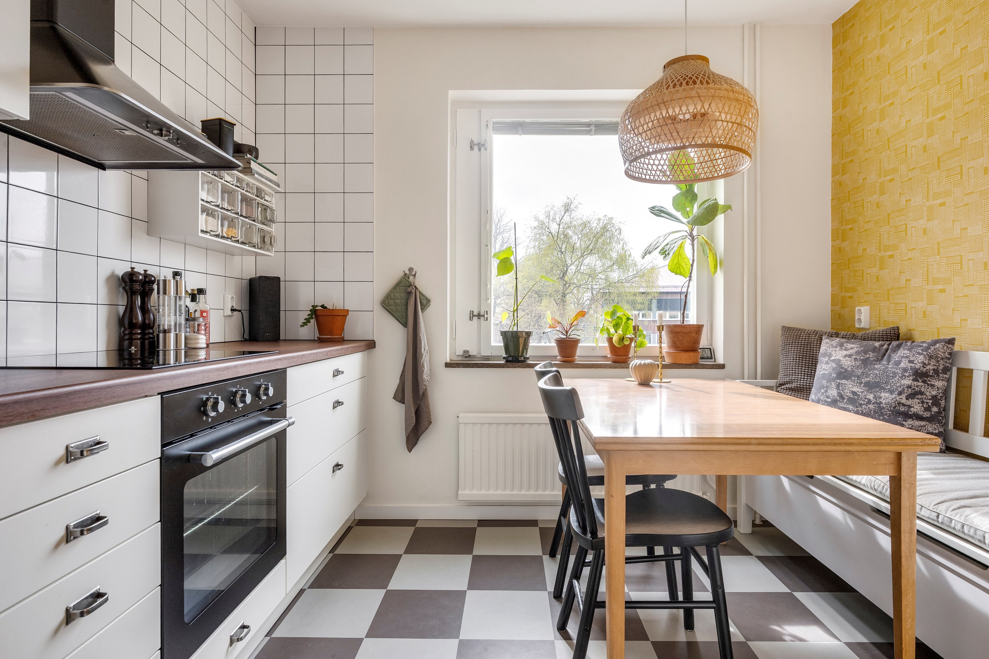 Bostadsbild från Väpnargatan 15A, Till salu i Tunabackar, Uppsala