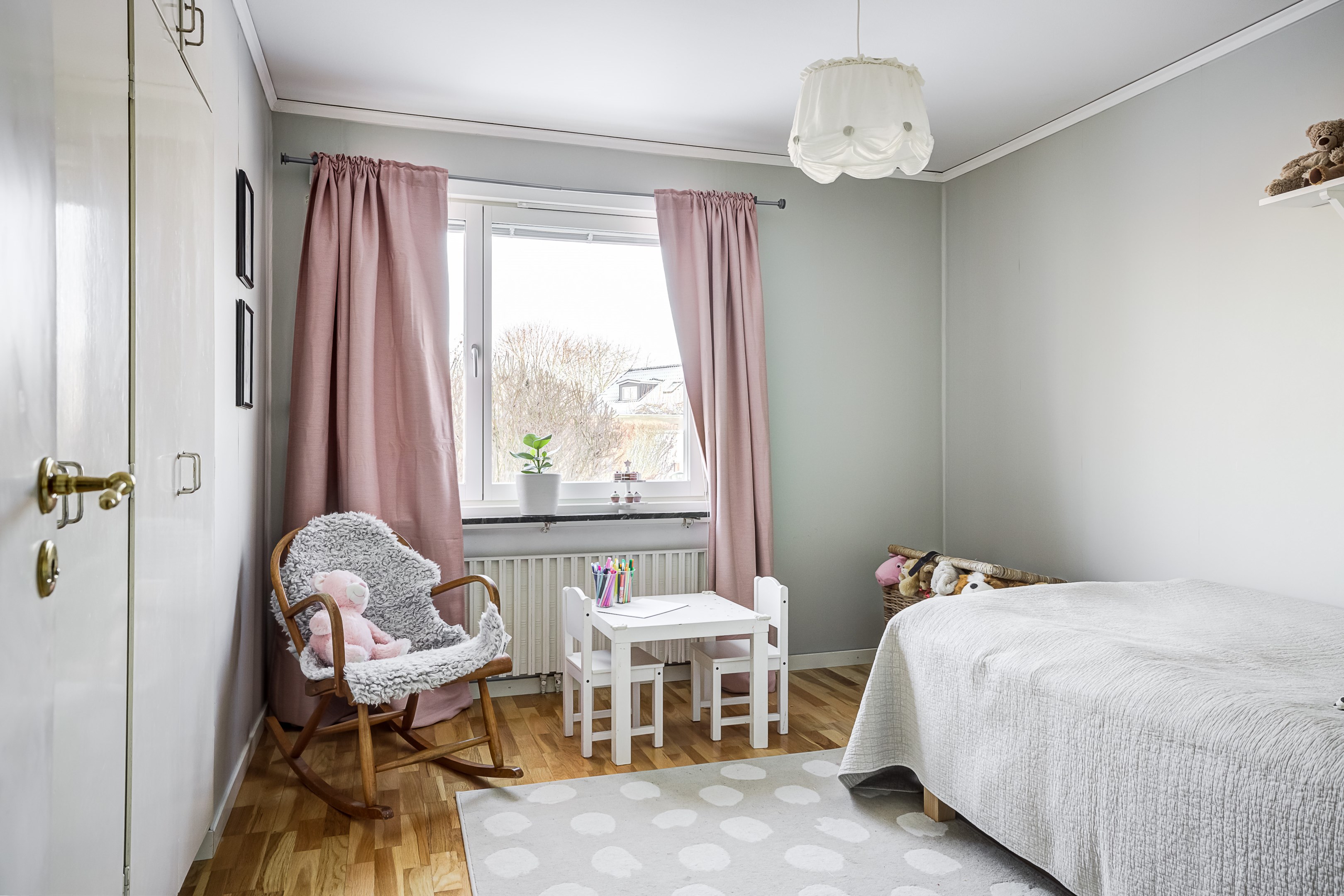 Bostadsbild från Grågåsvägen 5, Såld i Sunnersta, Uppsala