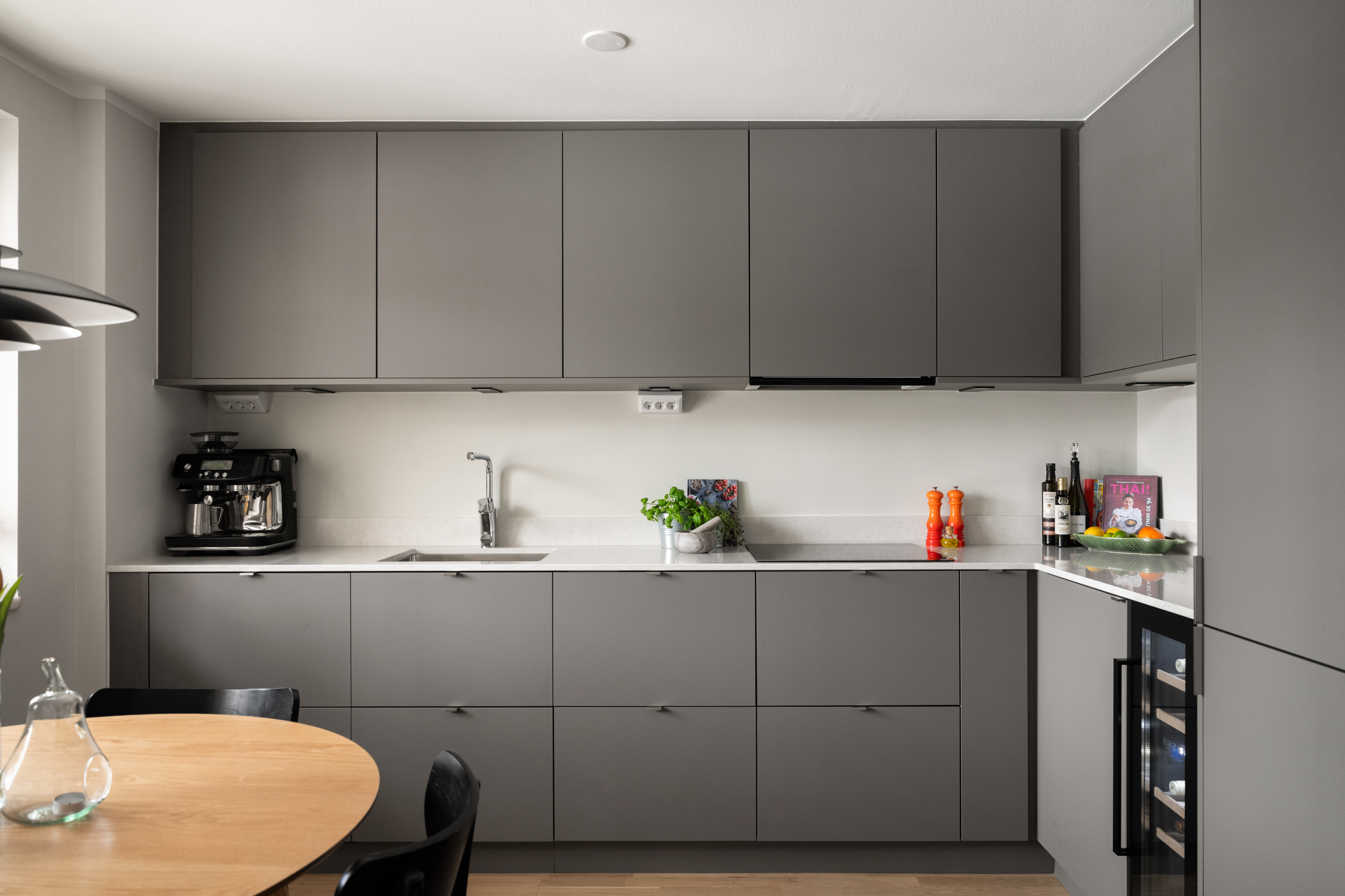 Bostadsbild från Karlbergsvägen 76, Till salu i Vasastan, Stockholm