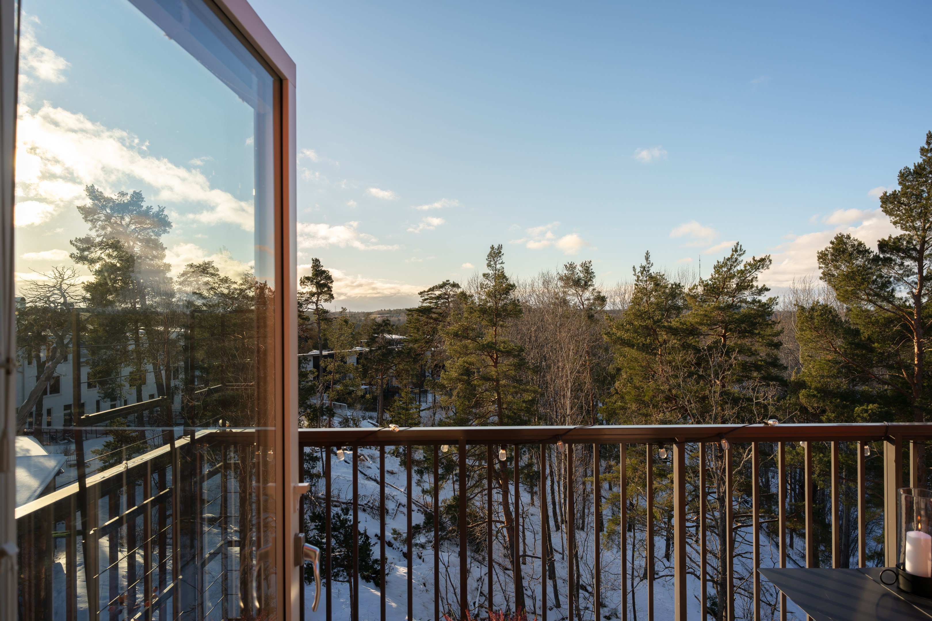 Bostadsbild från Tollarevägen 30, 2 tr, Såld i Tollare, Nacka