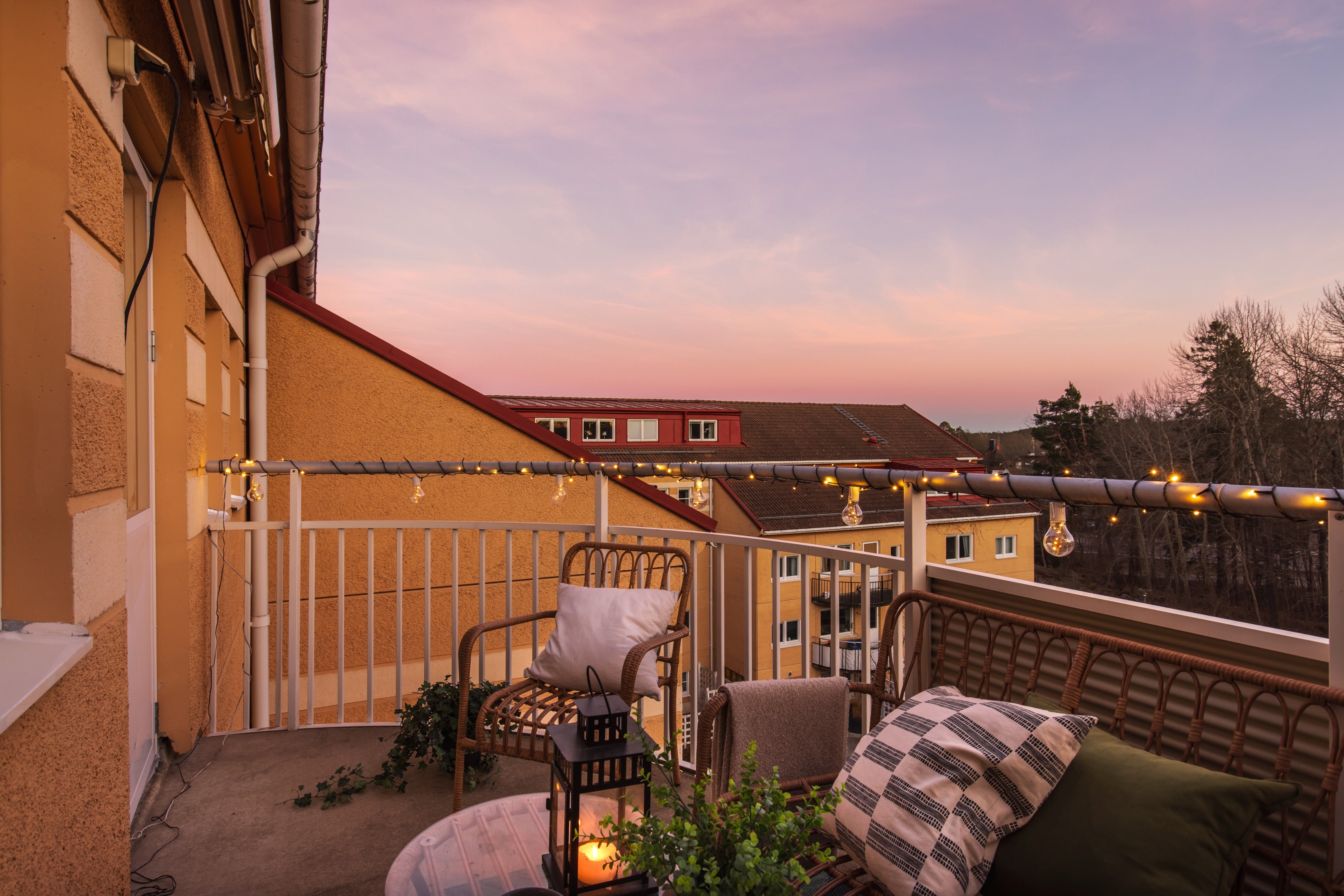 Bostadsbild från Kantatvägen 5, Till salu i Nacka Forum, Nacka