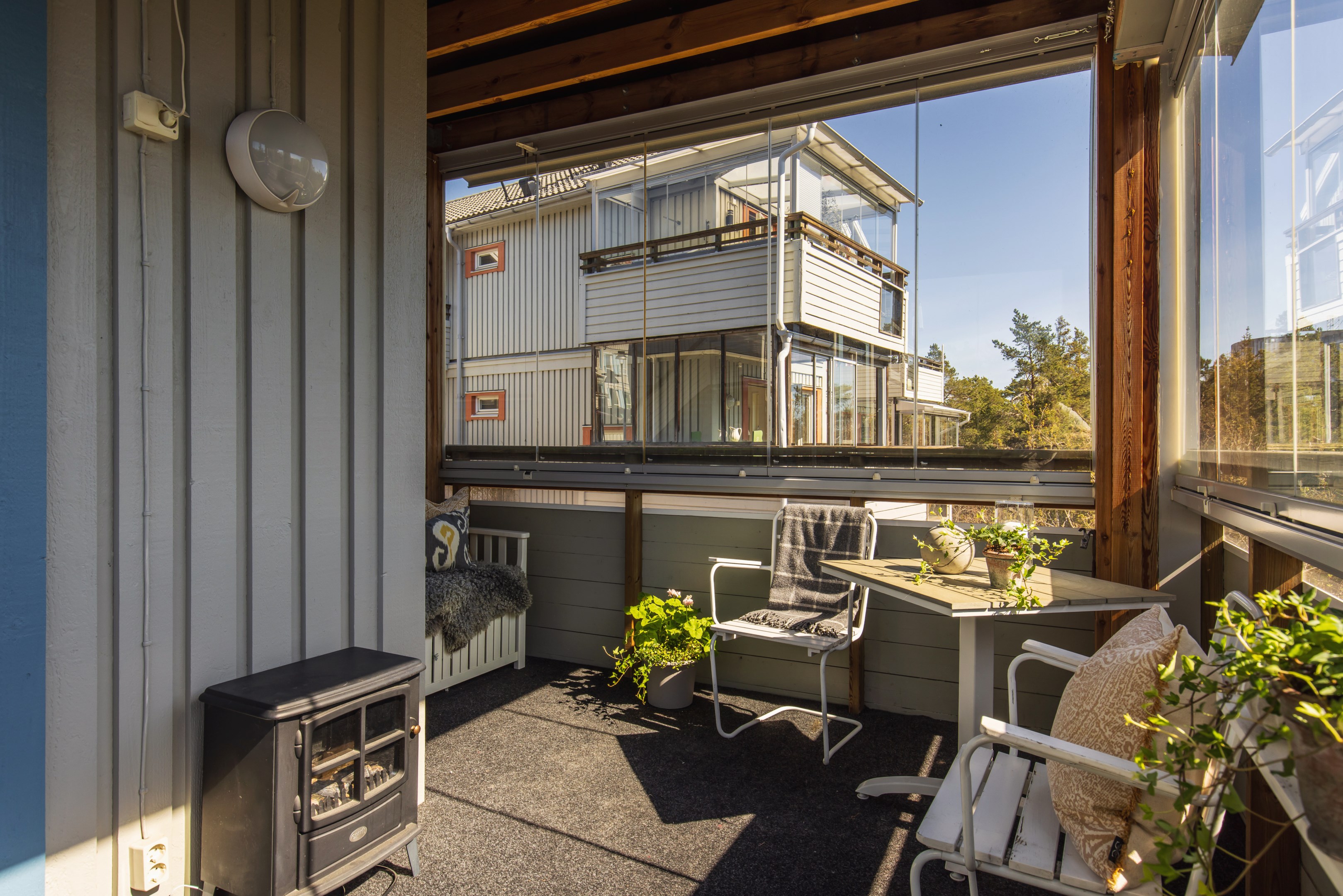 Bostadsbild från Klyvarevägen 64D, Såld i Skogalund, Nacka