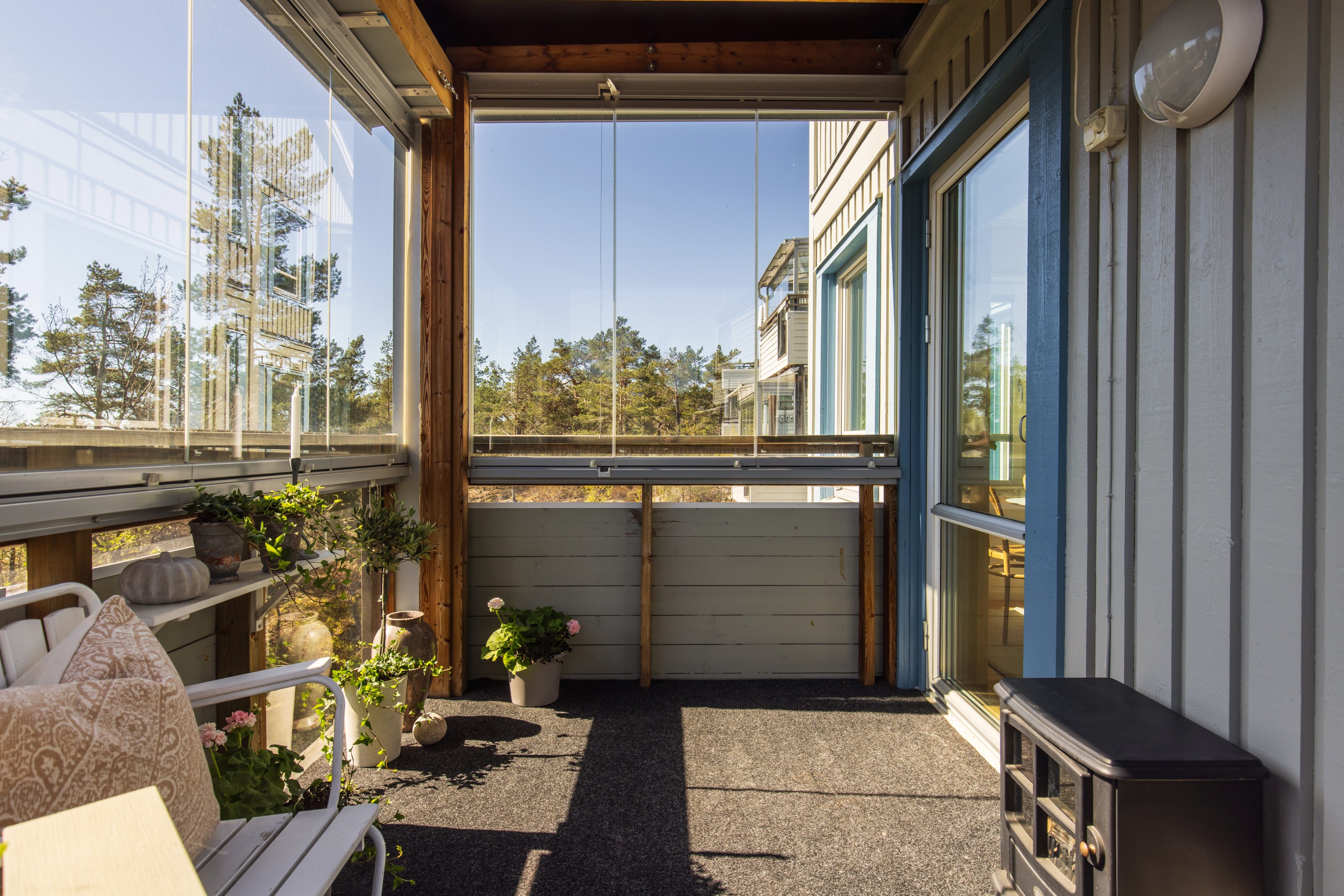 Bostadsbild från Klyvarevägen 64D, Såld i Skogalund, Nacka