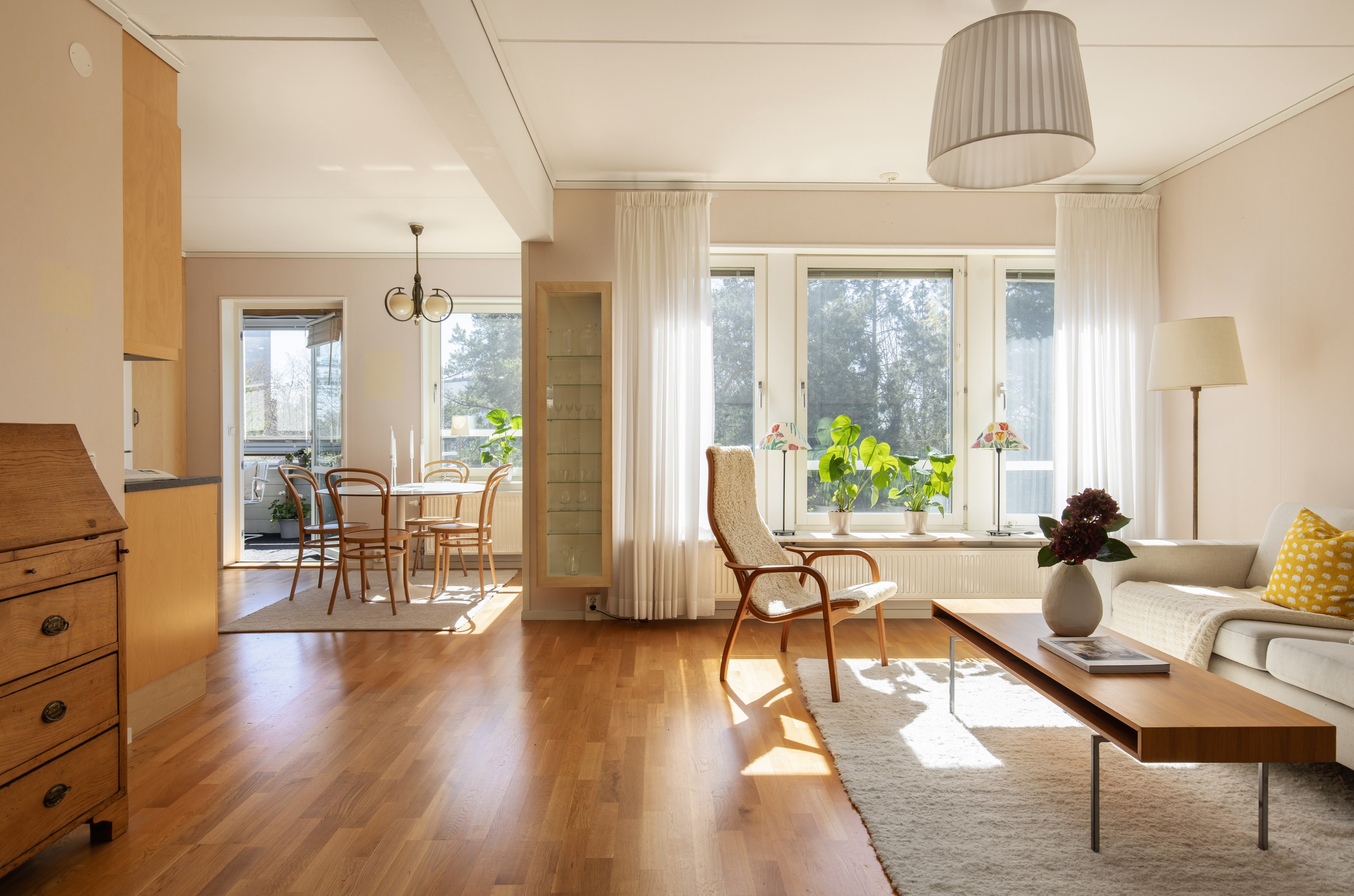 Bostadsbild från Klyvarevägen 64D, Såld i Skogalund, Nacka