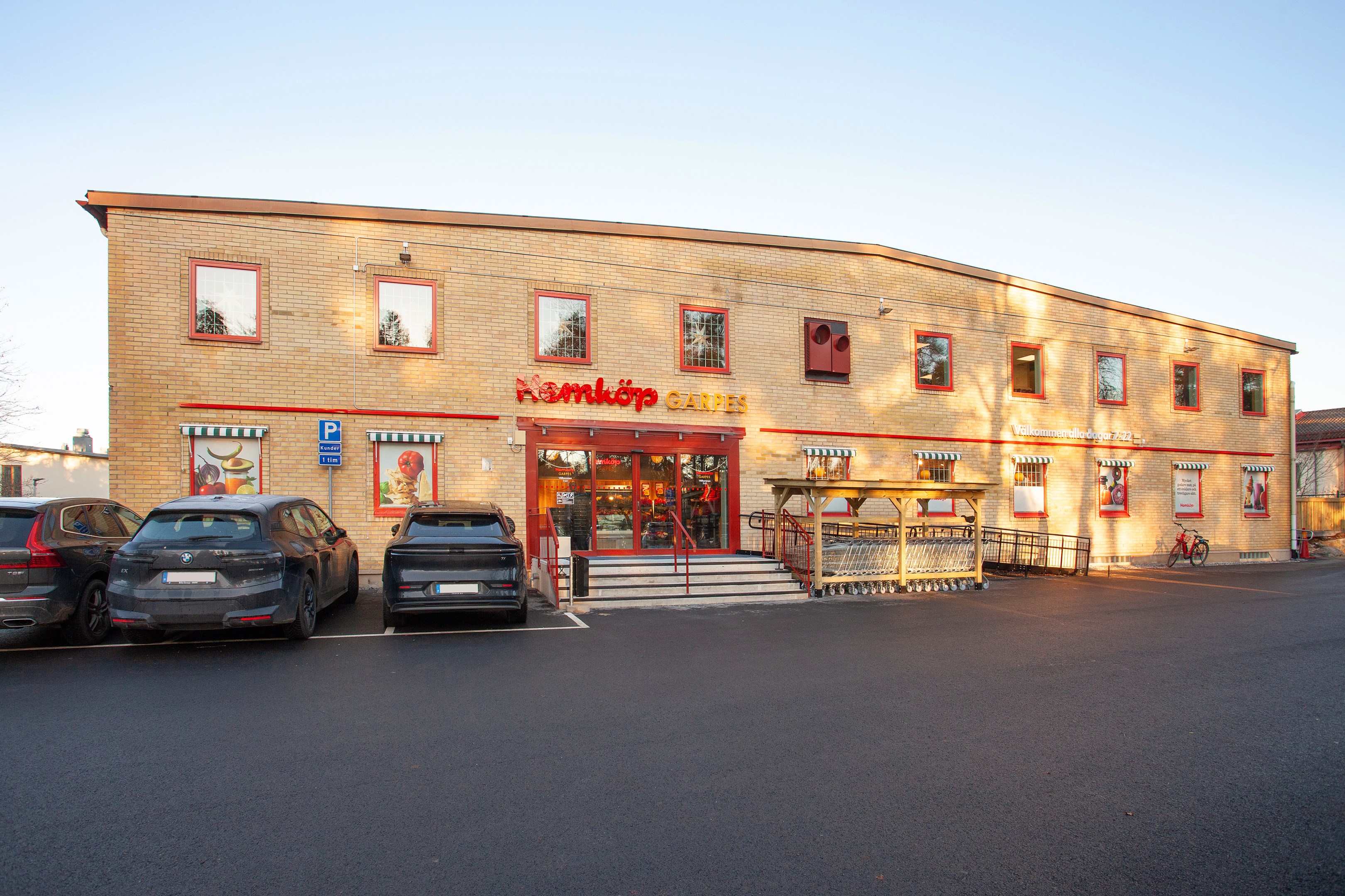 Bostadsbild från Enhörningsgränd 4, Till salu i Bromma - Stora Mossen, Stockholm