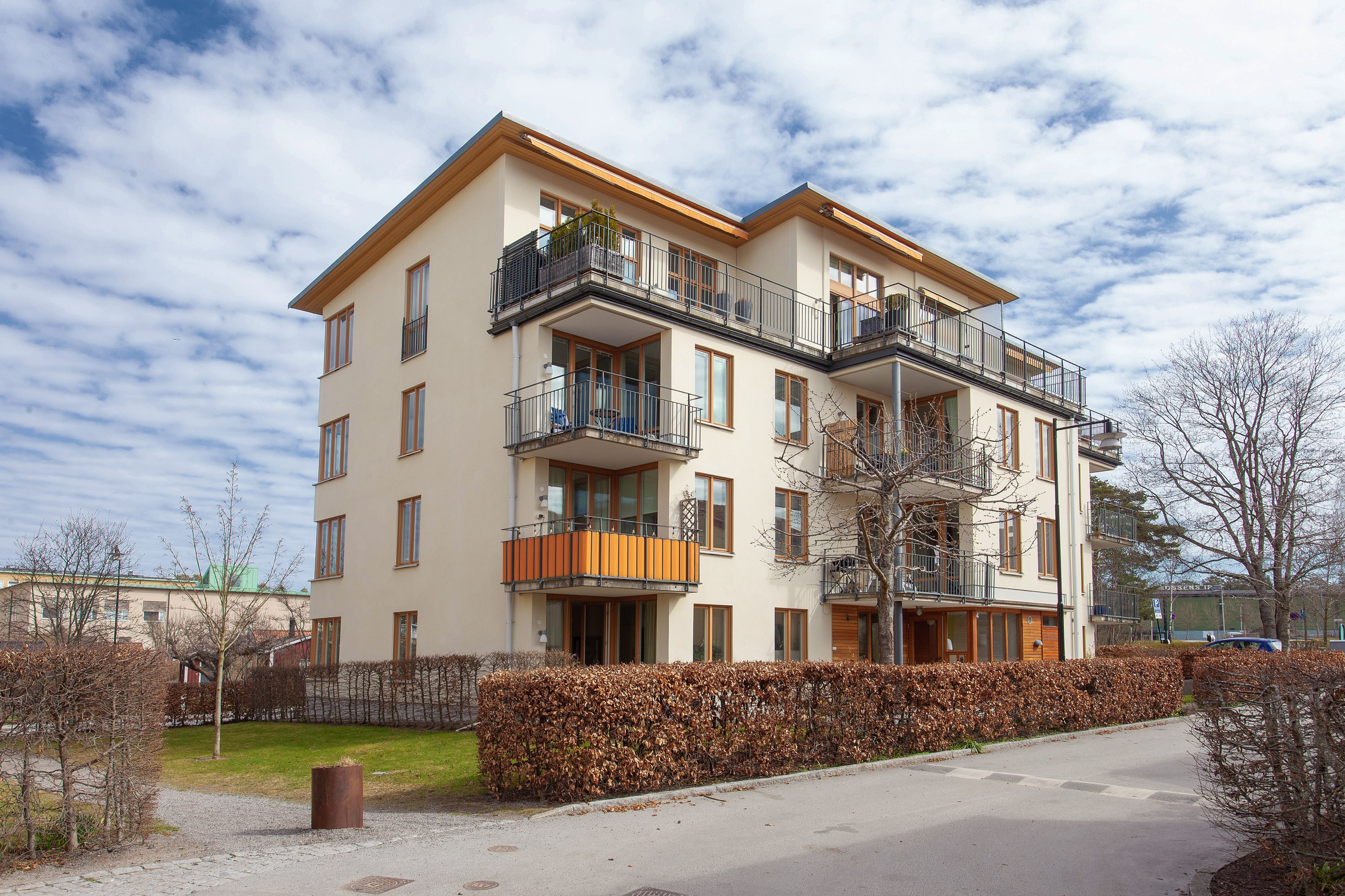 Bostadsbild från Enhörningsgränd 4, Till salu i Bromma - Stora Mossen, Stockholm