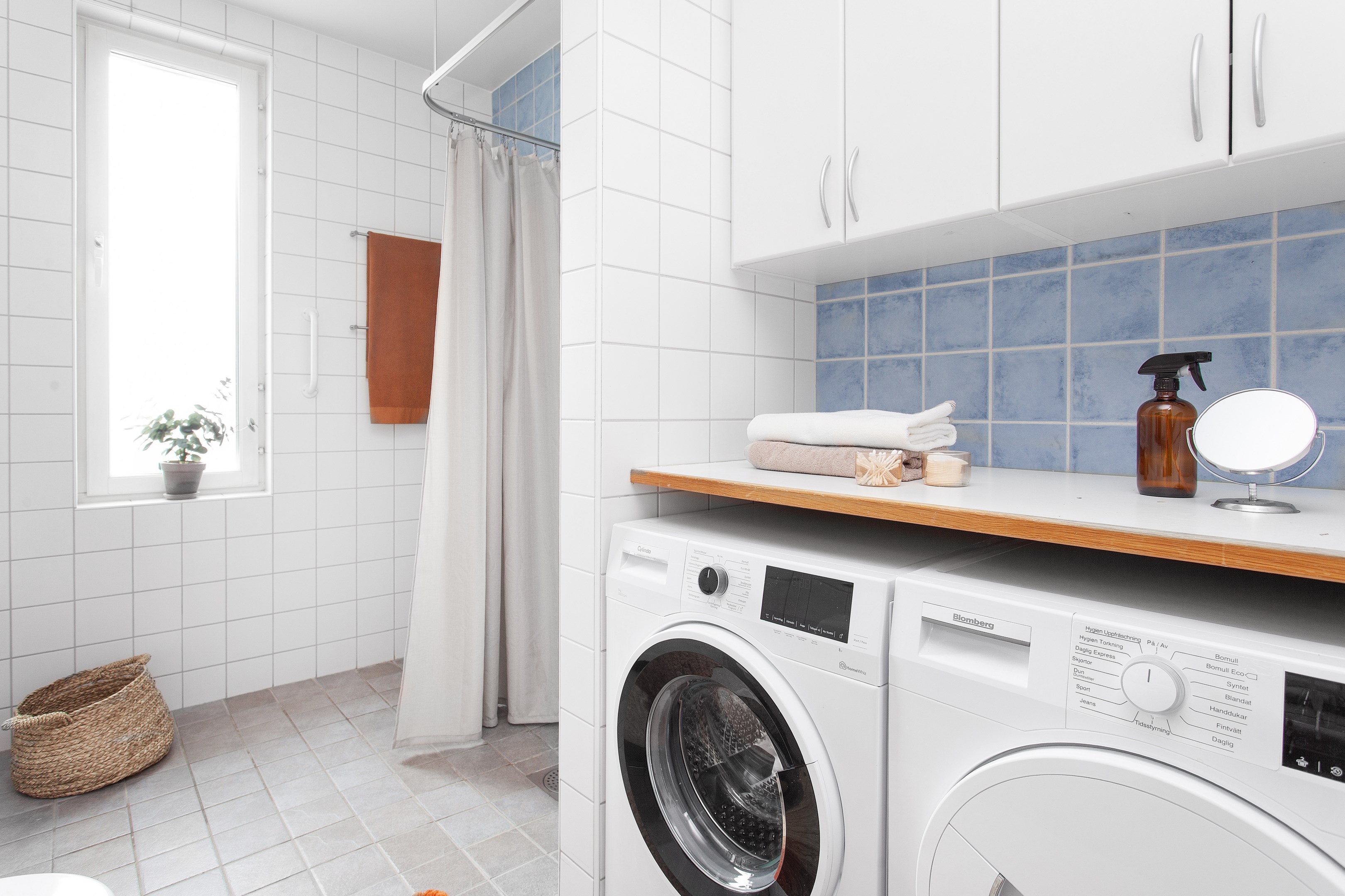 Bostadsbild från Enhörningsgränd 4, Till salu i Bromma - Stora Mossen, Stockholm