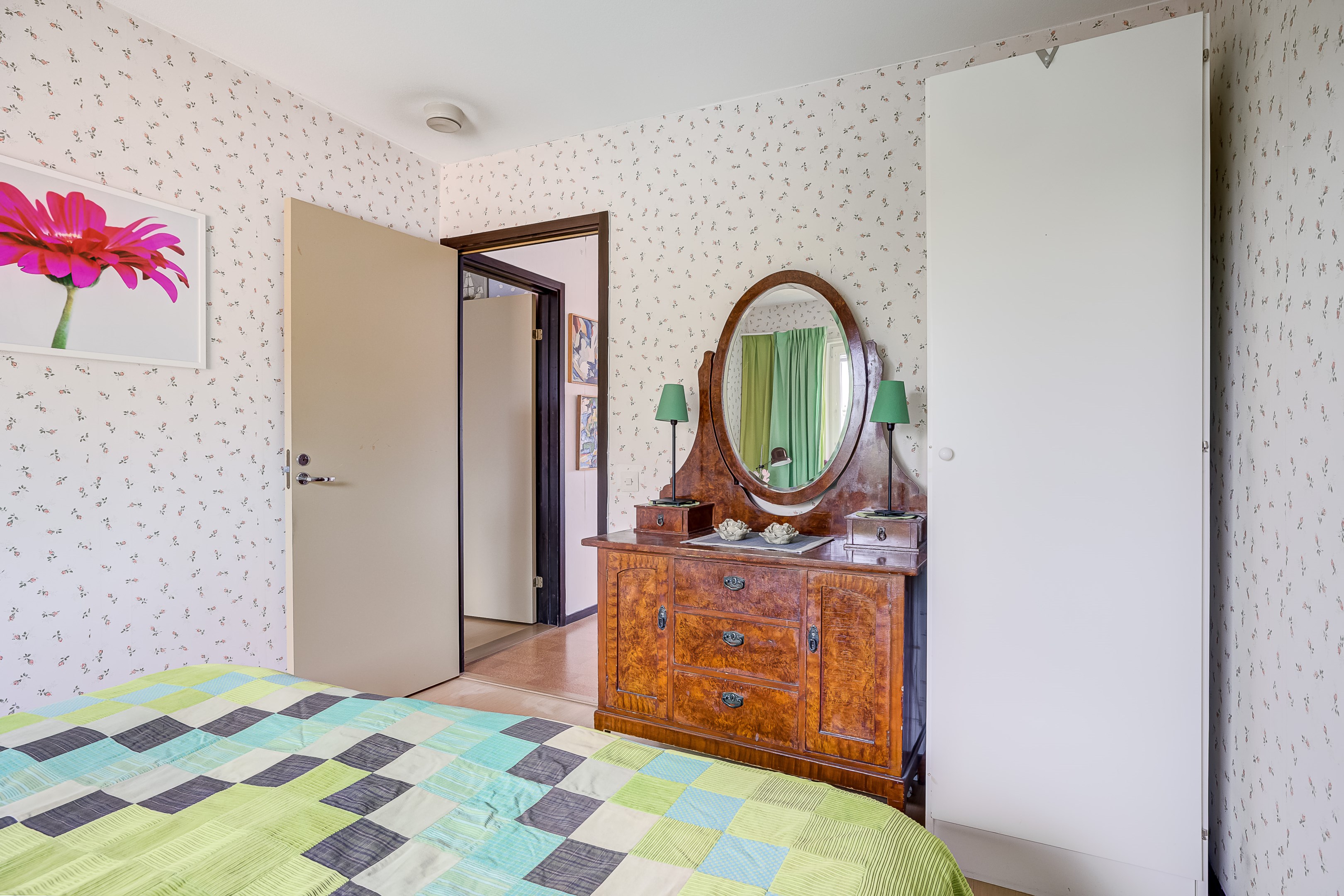 Bostadsbild från Kontrabasvägen 1, Såld i Gottsunda, Uppsala
