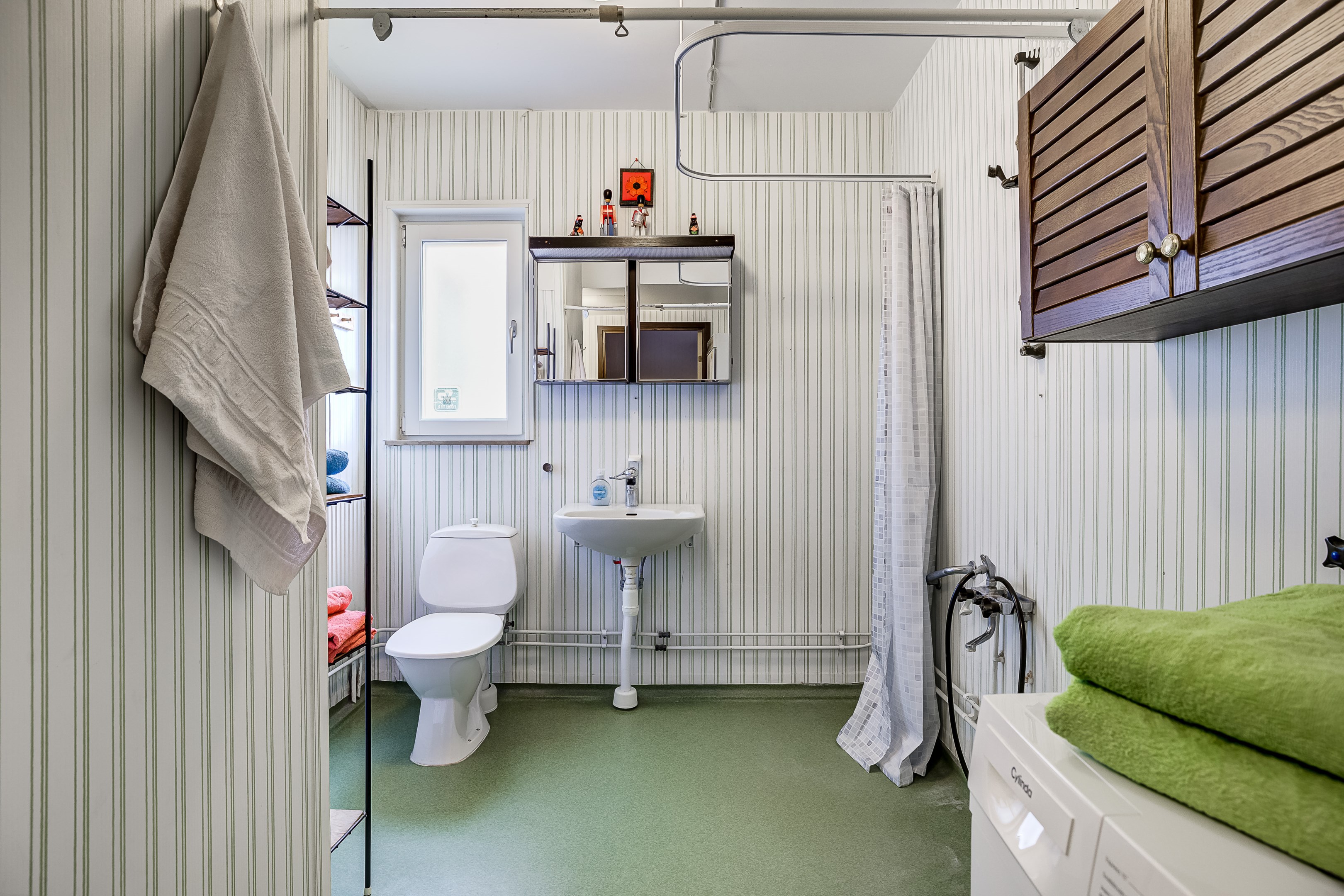 Bostadsbild från Kontrabasvägen 1, Såld i Gottsunda, Uppsala