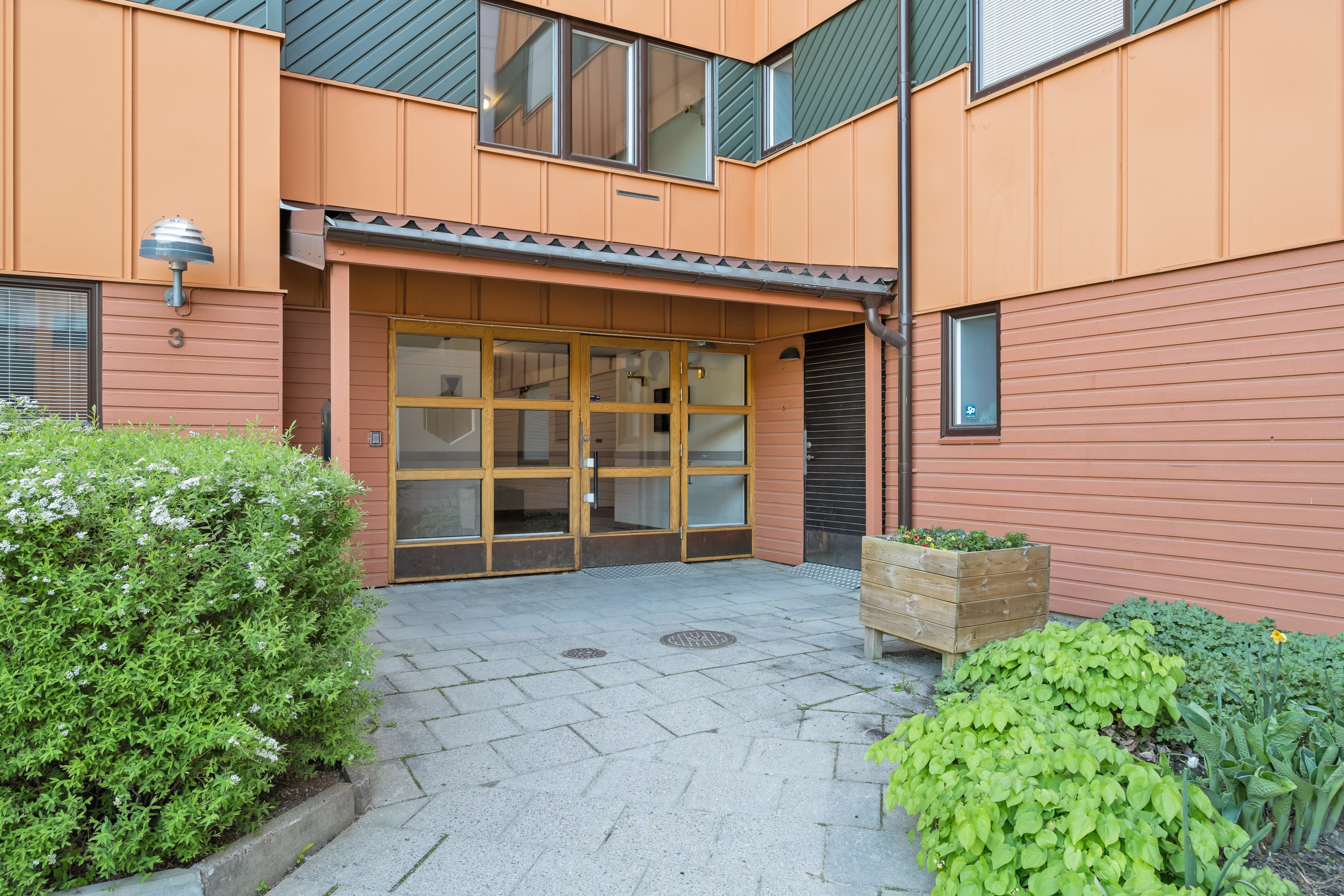 Bostadsbild från Kontrabasvägen 1, Såld i Gottsunda, Uppsala