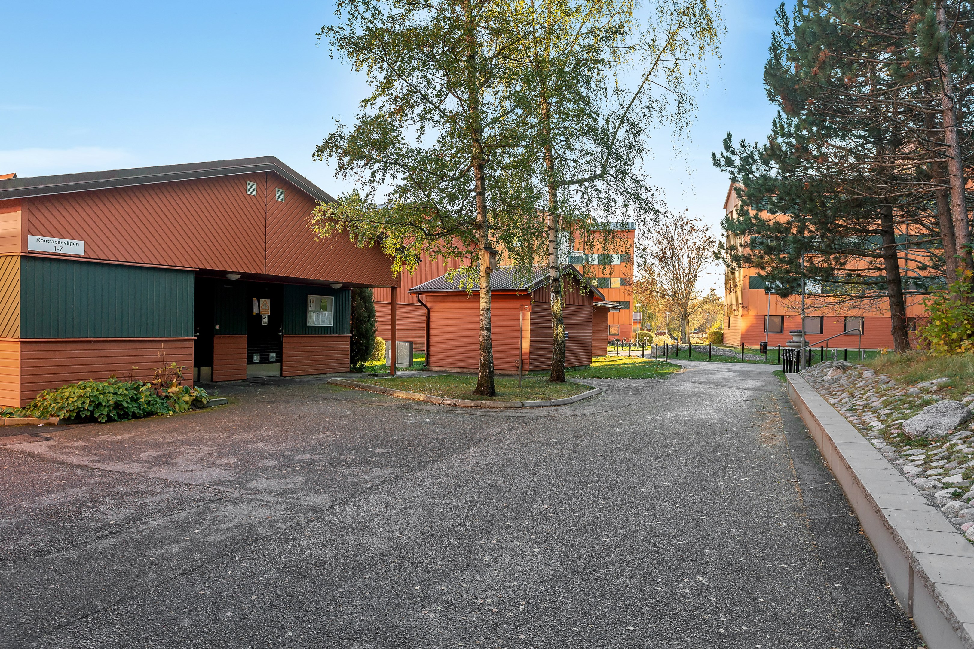 Bostadsbild från Kontrabasvägen 1, Såld i Gottsunda, Uppsala