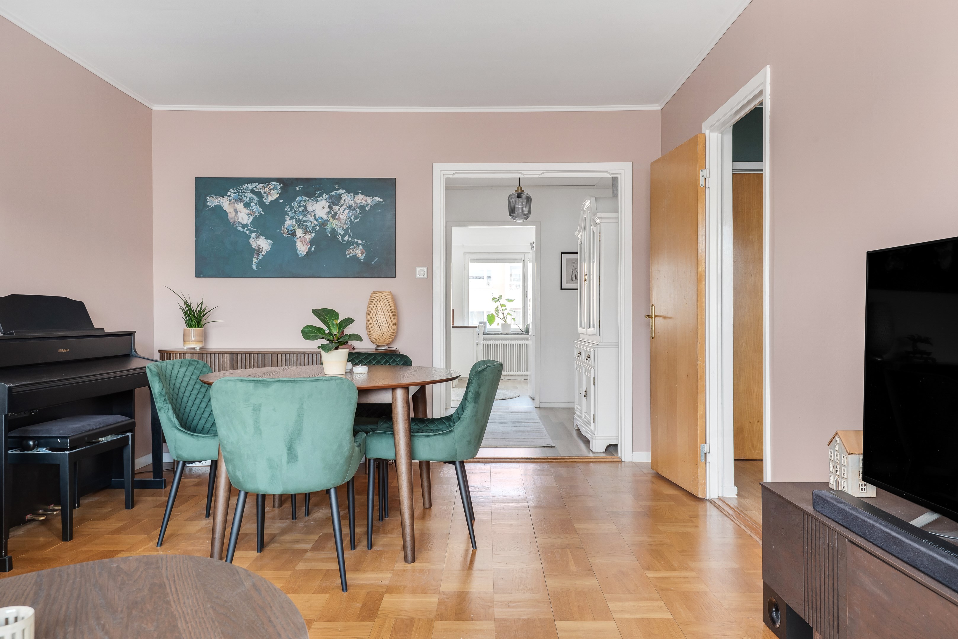 Bostadsbild från Gröna gatan 27D, Till salu i Salabacke, Uppsala