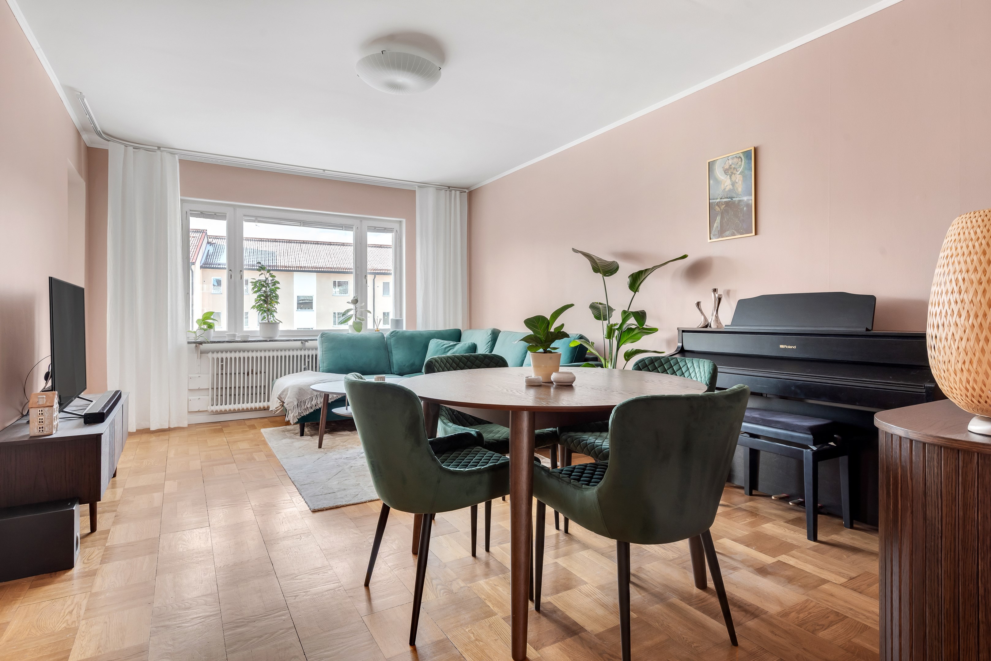 Bostadsbild från Gröna gatan 27D, Till salu i Salabacke, Uppsala