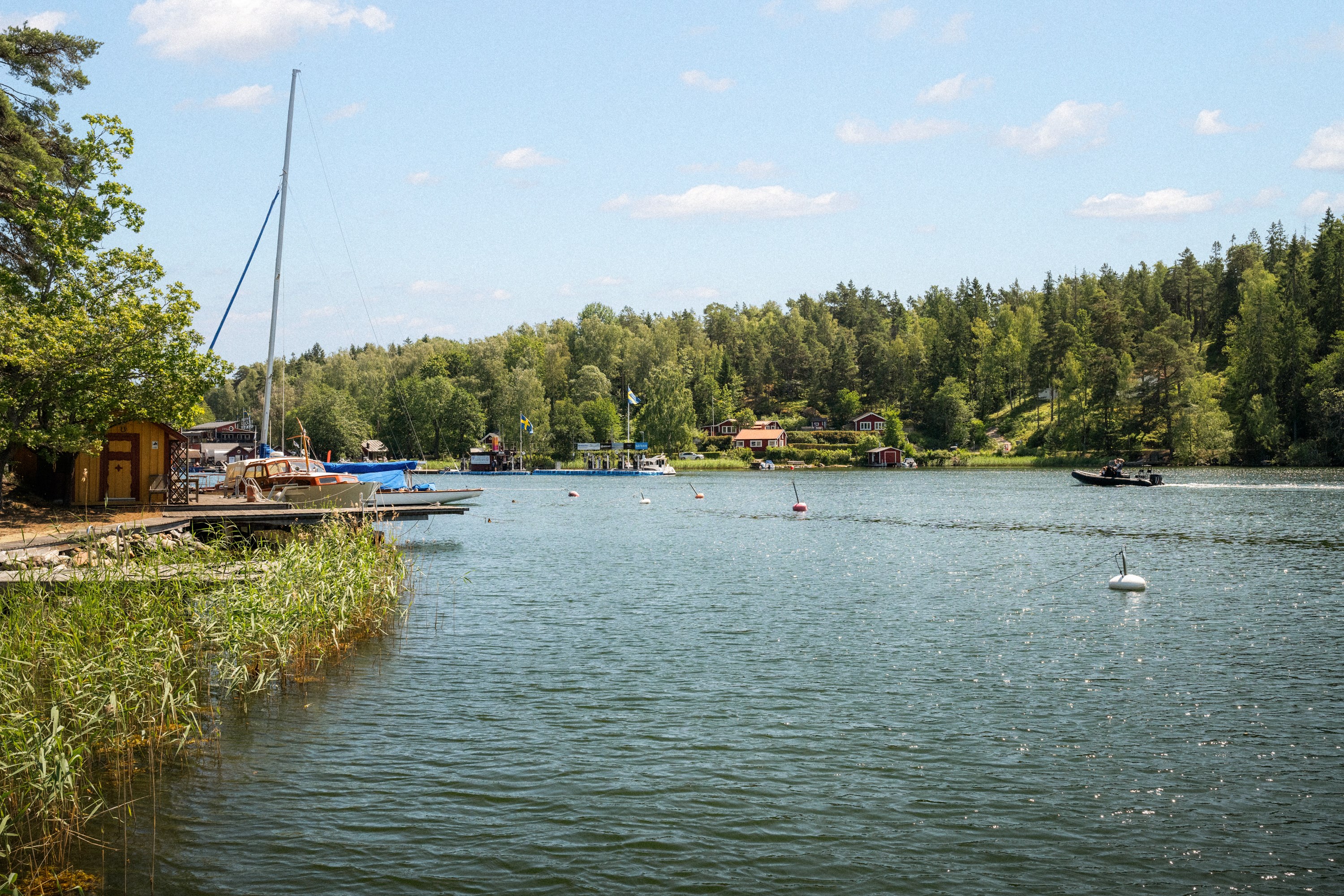 Bostadsbild från Ripvingevägen 5, Till salu i Strömma, Värmdö
