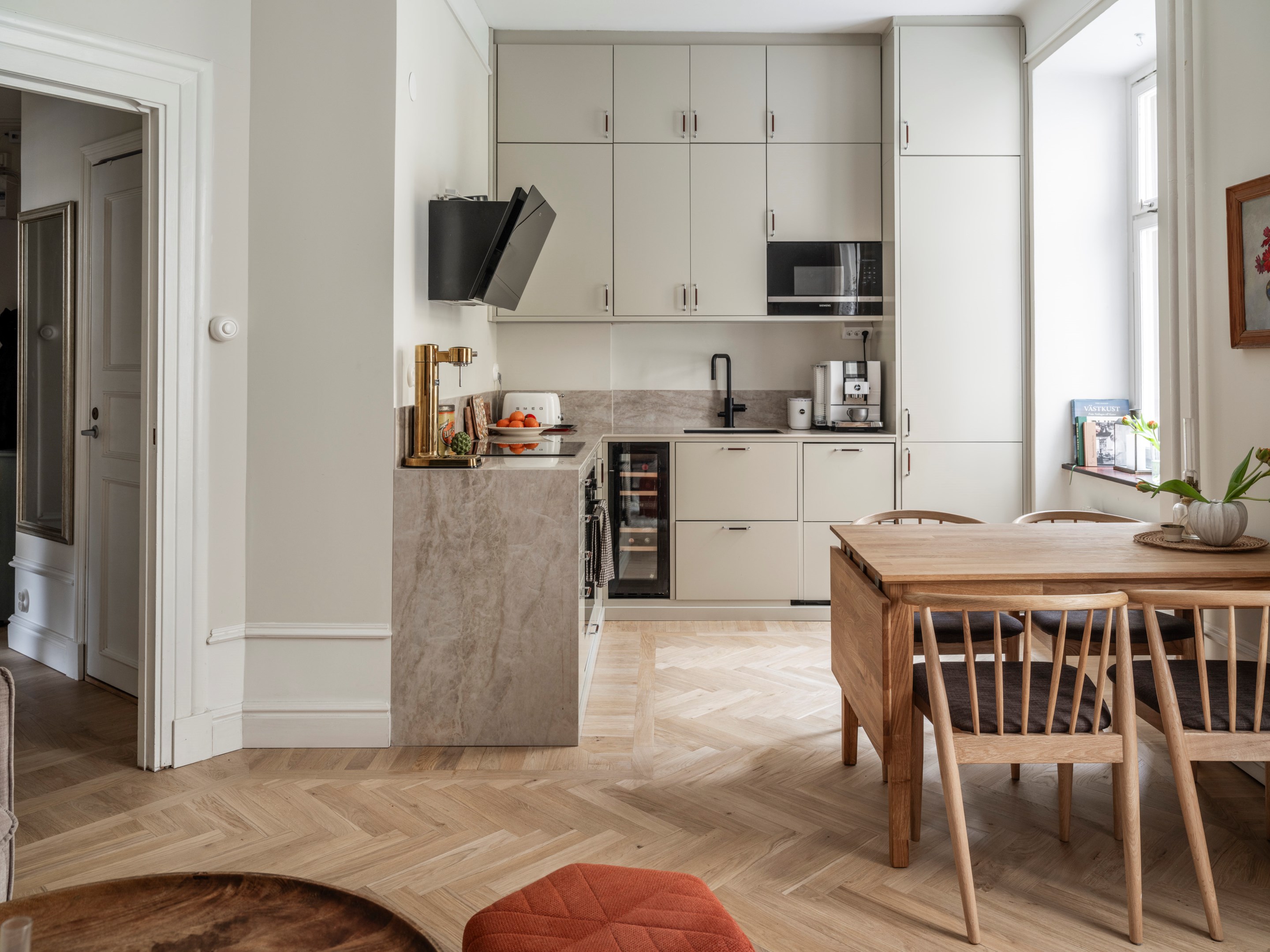 Bostadsbild från Dalagatan 41A, Till salu i Vasastan, Stockholm