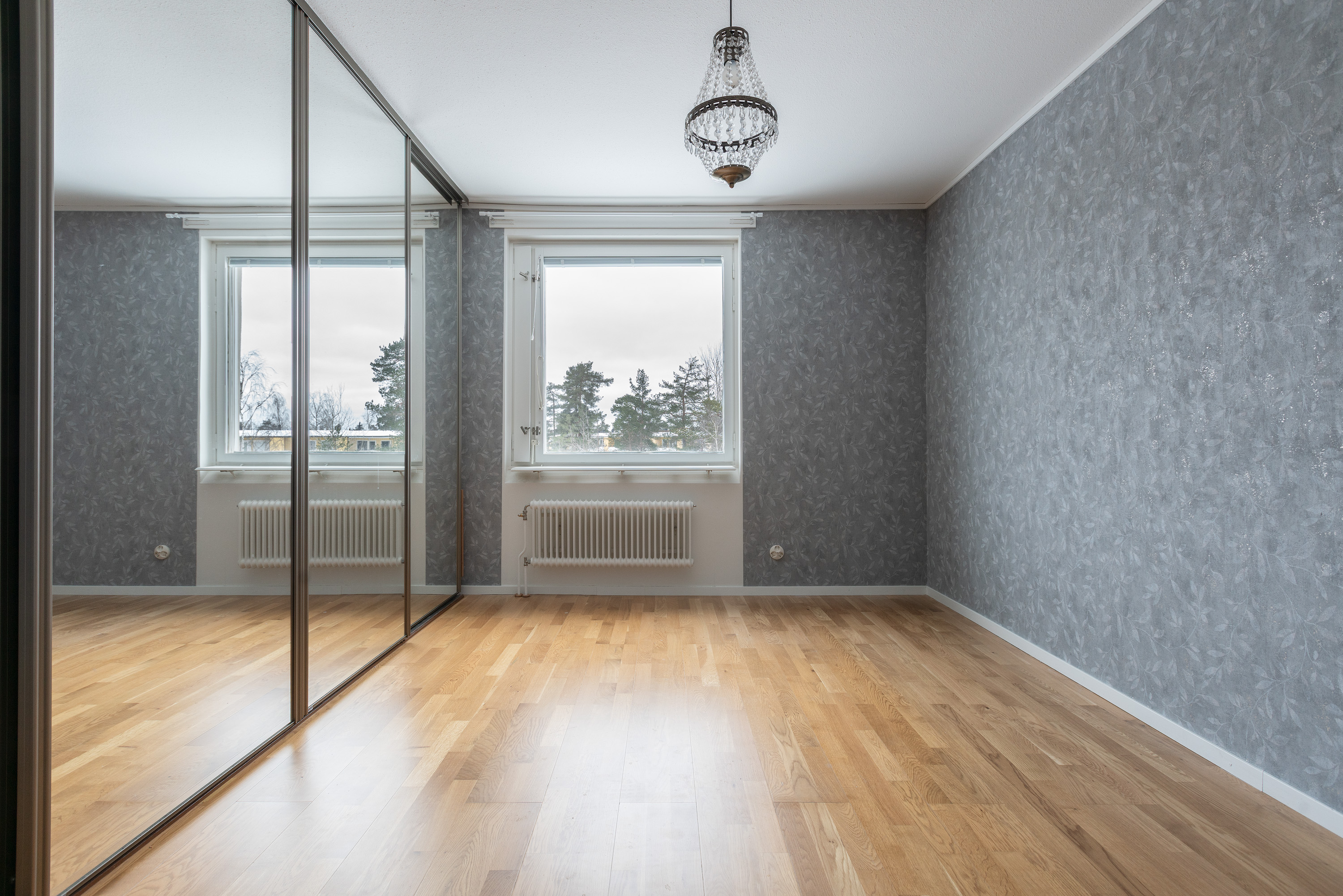 Bostadsbild från Tullingebergsvägen 35, Såld i G:a Tullingeberg, Botkyrka