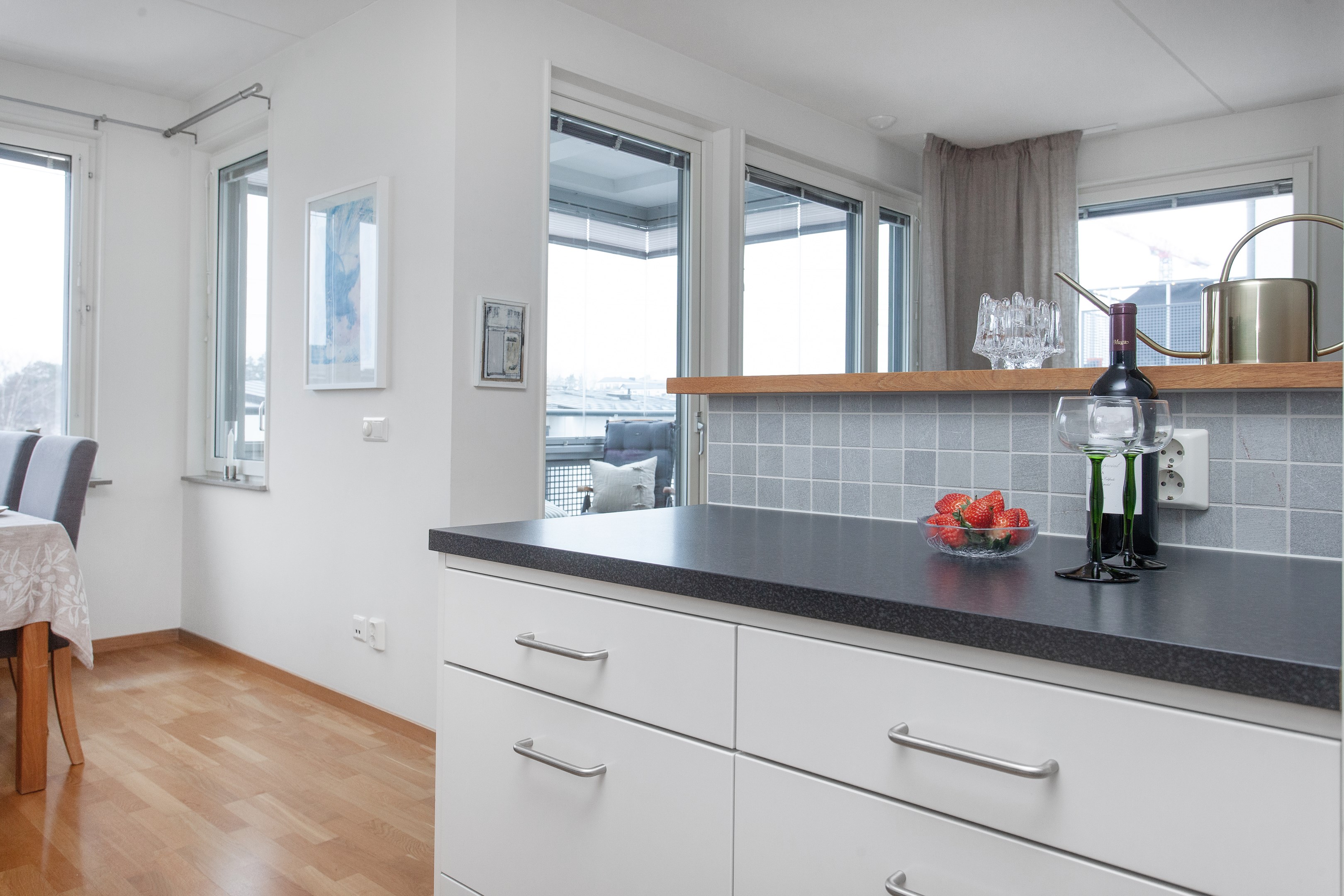 Bostadsbild från Honnörsgatan 23, Till salu i Solna - Järvastaden, Solna