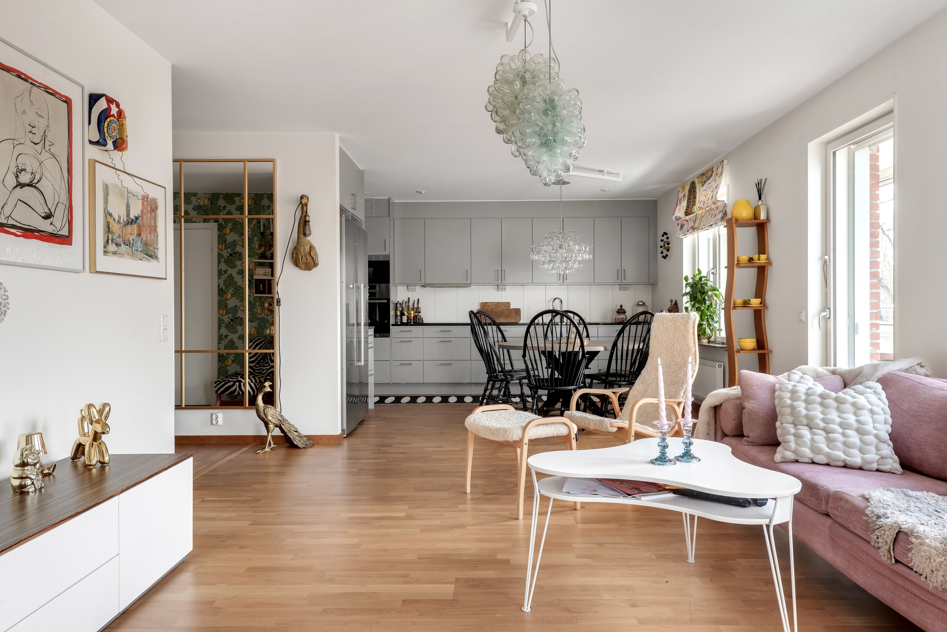 Bostadsbild från Östra Ågatan 105, Till salu i Kungsängen, Uppsala