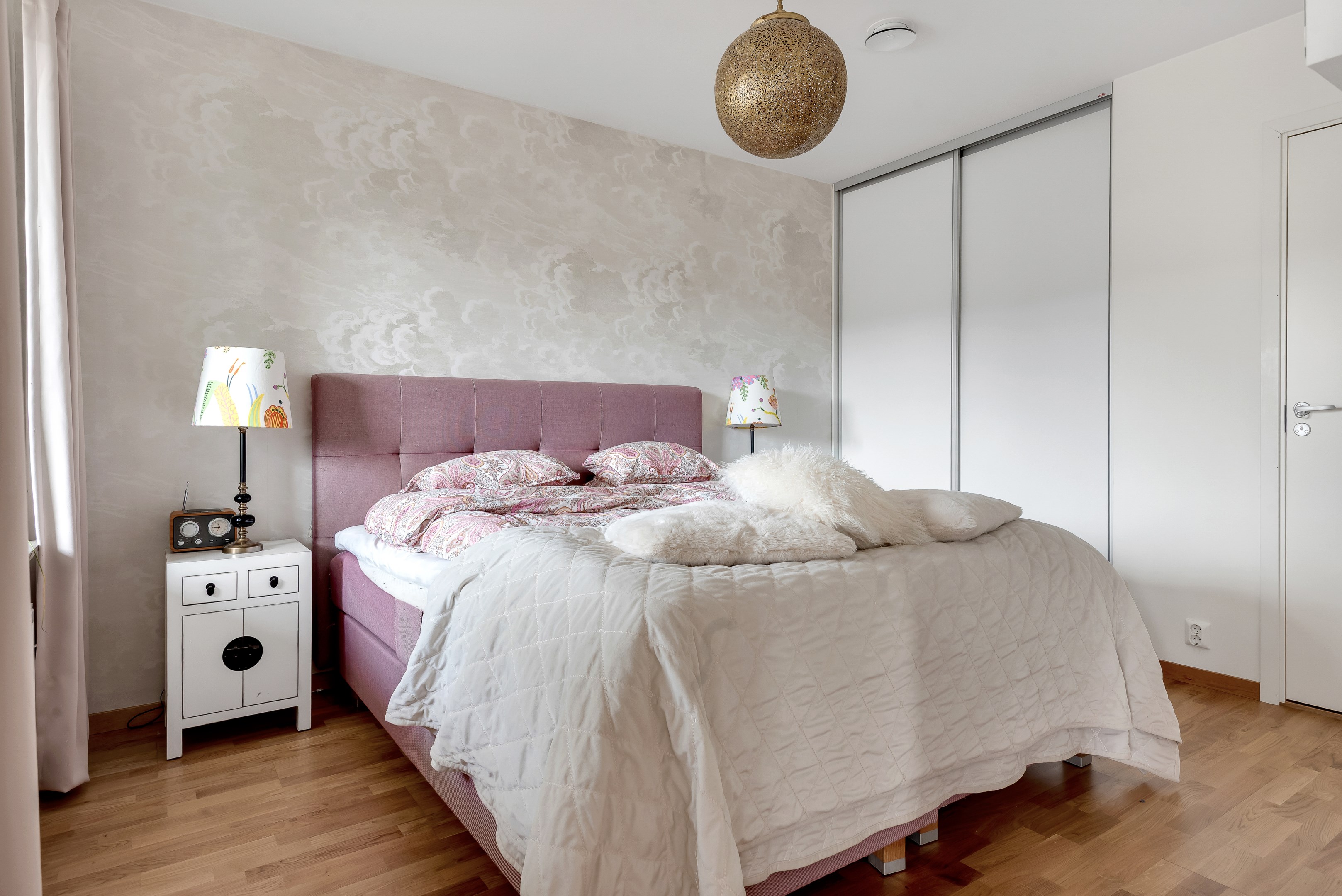 Bostadsbild från Östra Ågatan 105, Till salu i Kungsängen, Uppsala