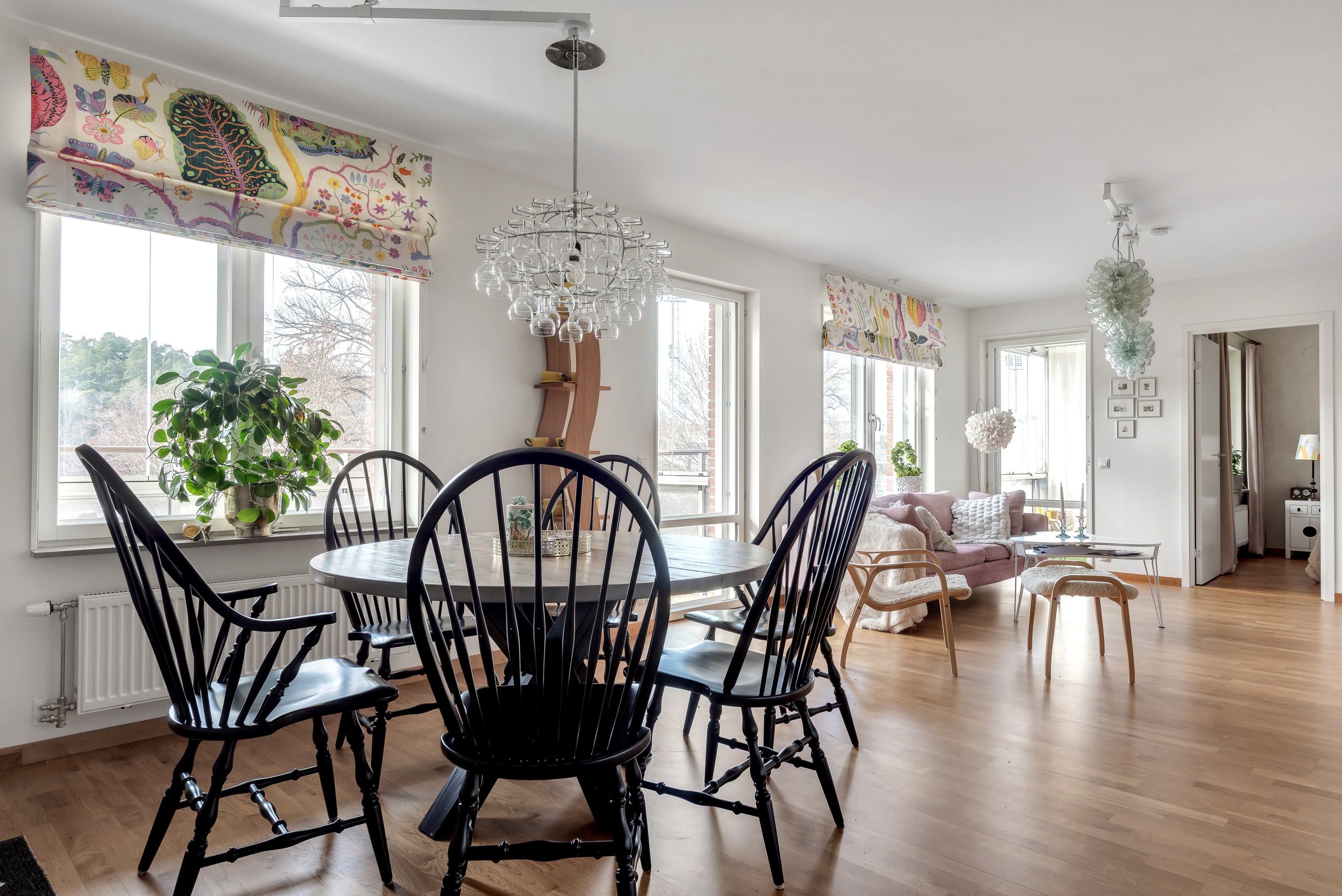 Bostadsbild från Östra Ågatan 105, Till salu i Kungsängen, Uppsala