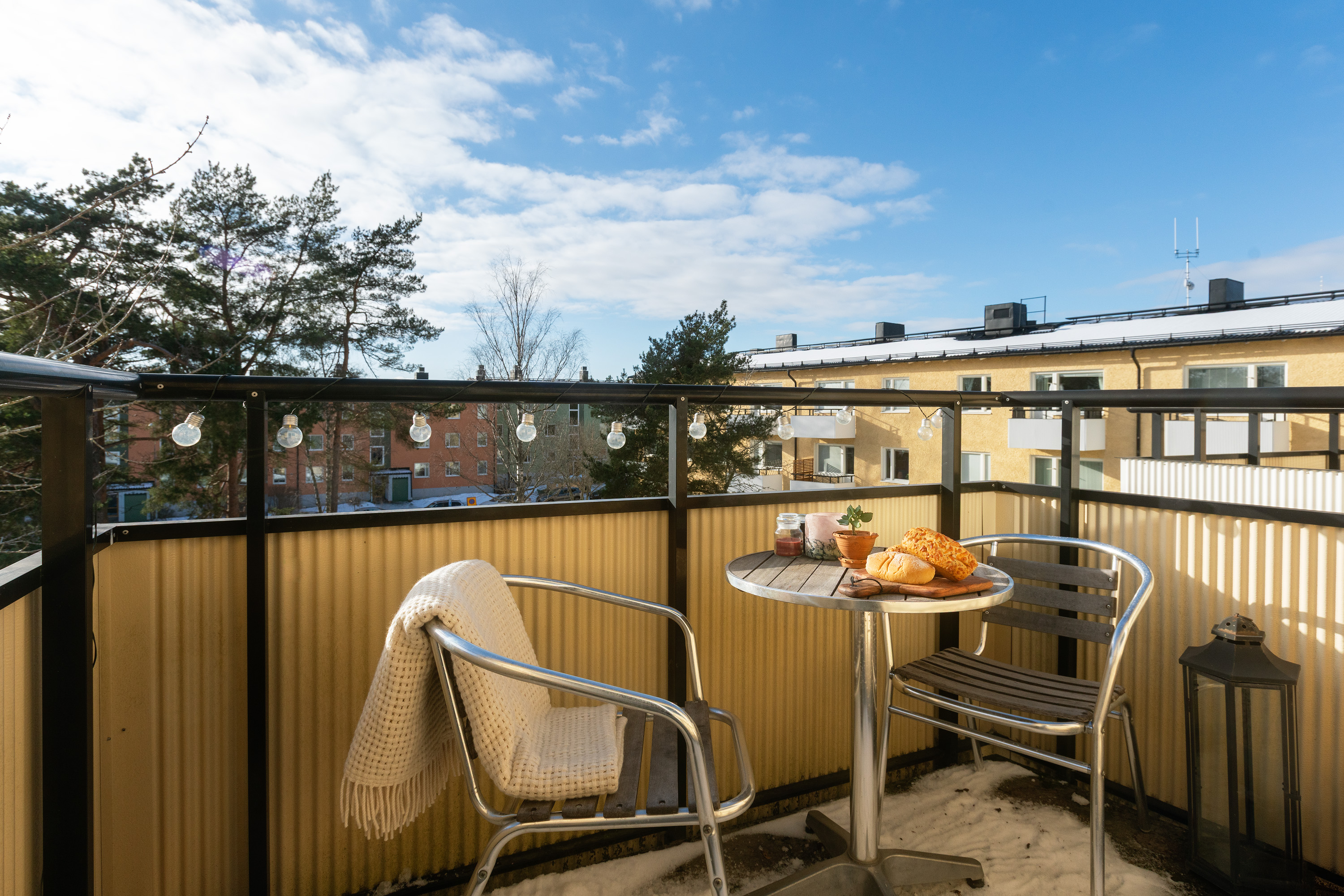 Bostadsbild från Månstorpsvägen 10, Såld i G:a Tullingeberg, Botkyrka