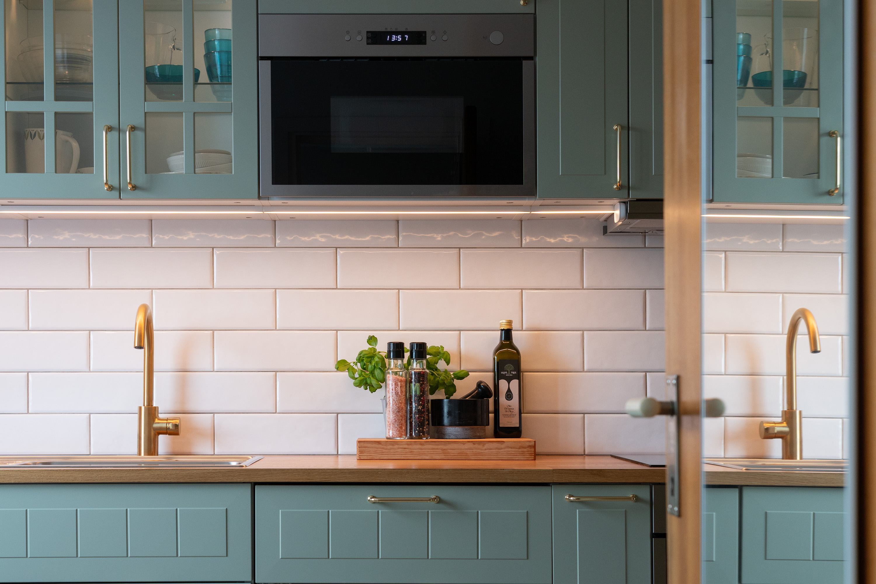 Bostadsbild från Månstorpsvägen 10, Såld i G:a Tullingeberg, Botkyrka